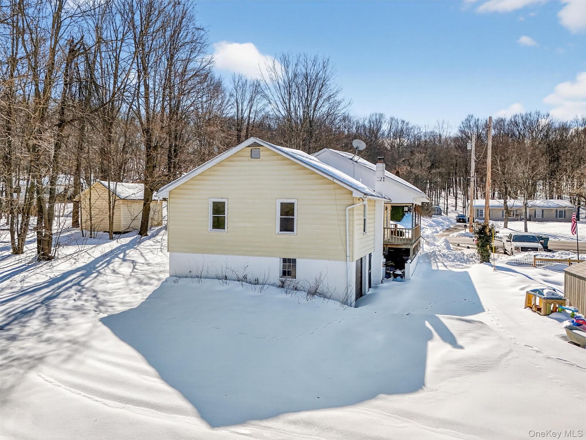 #6 photo, 396 Crescent Avenue, Highland , NY 12528