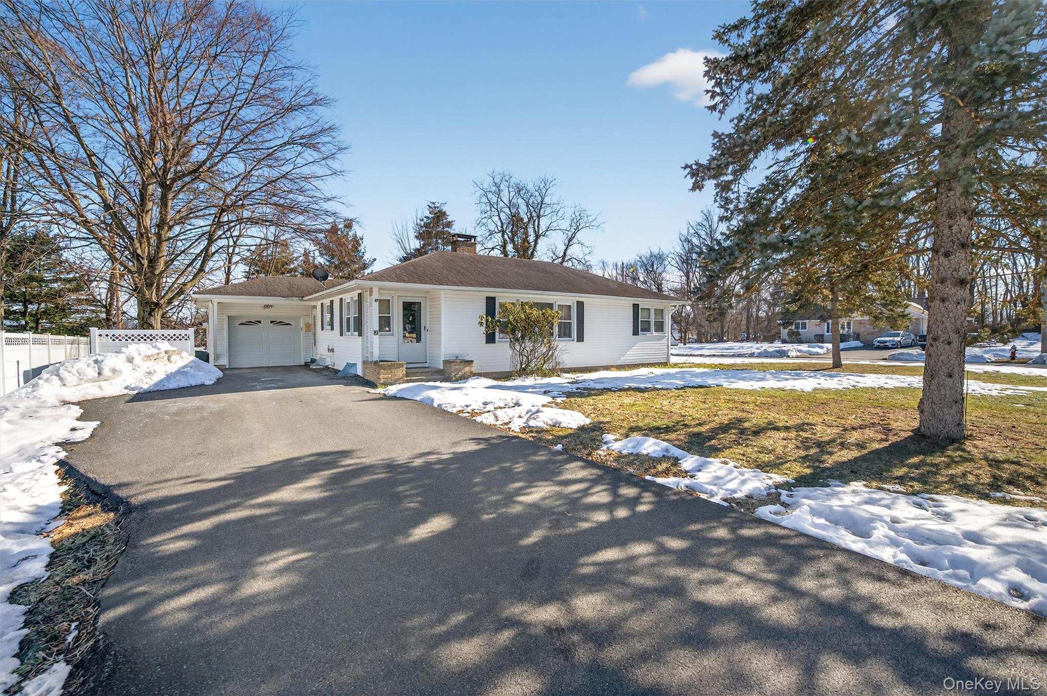 #3 photo, 2 Thomas Jefferson Place, Middletown , NY 10940