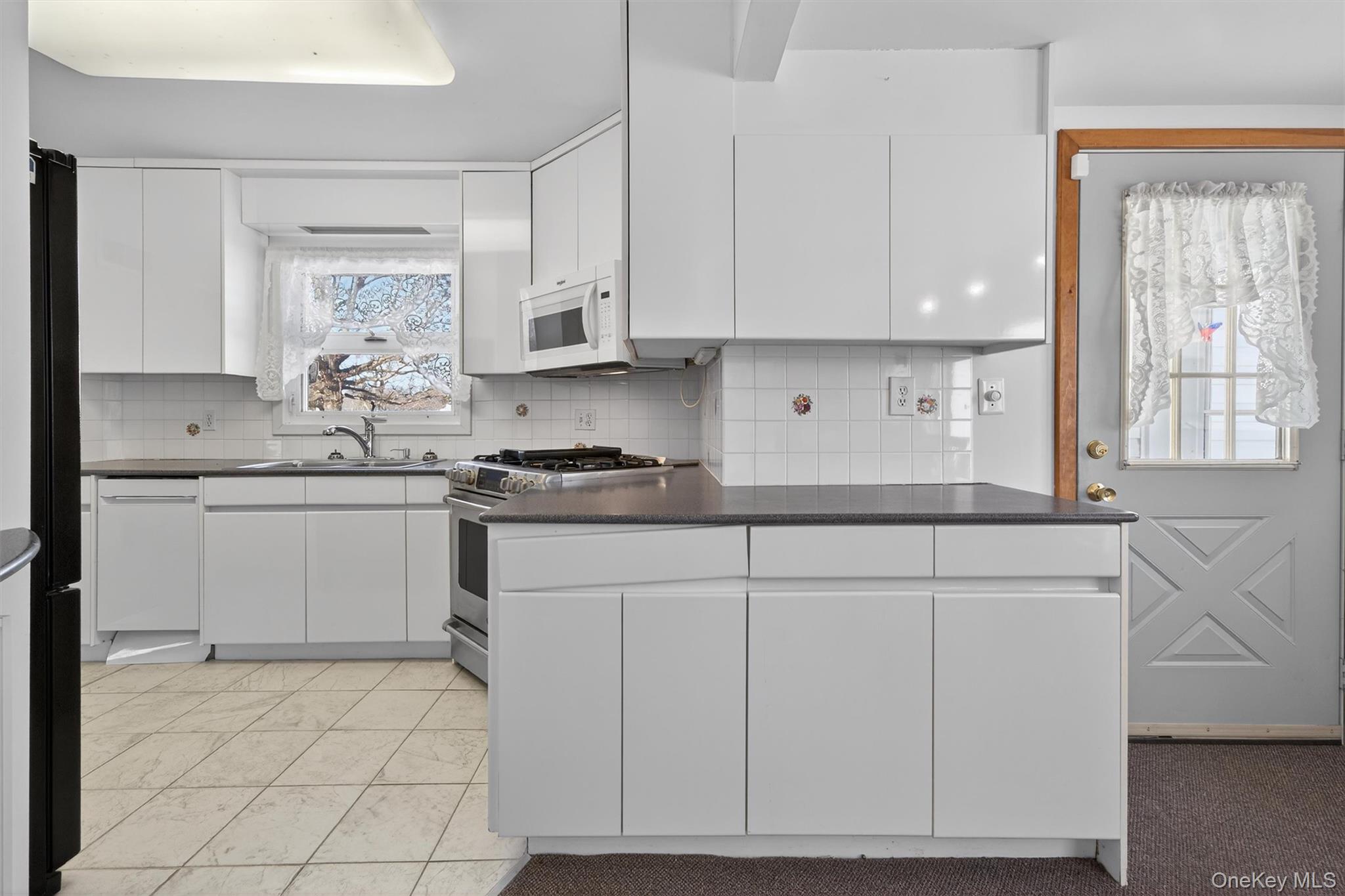 #9 photo, 2 Thomas Jefferson Place, Middletown , NY 10940