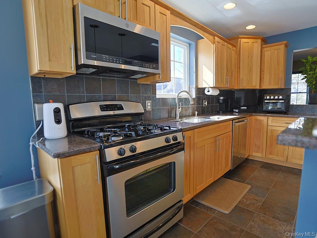 #13 photo, 320 Highland Ave Ext. Extension, Middletown , NY 10940