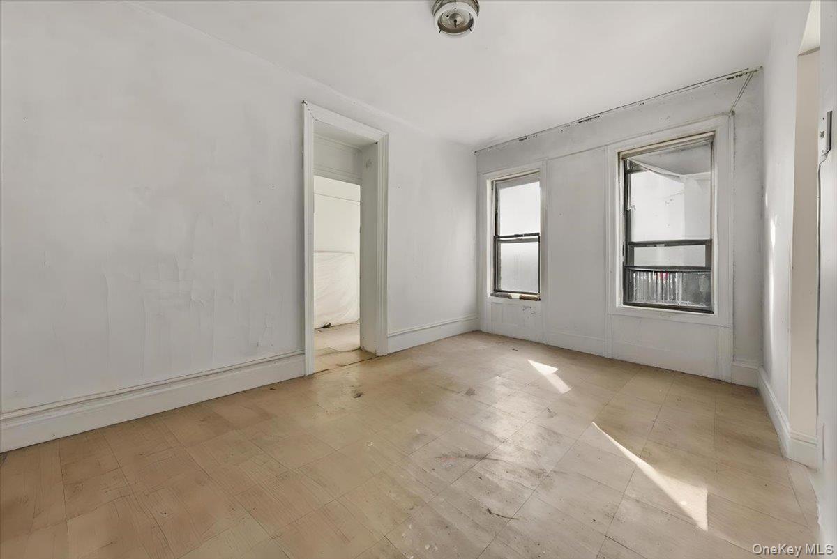 #10 photo, 17-19 W 108th Street, New York (Manhattan) , NY 10025