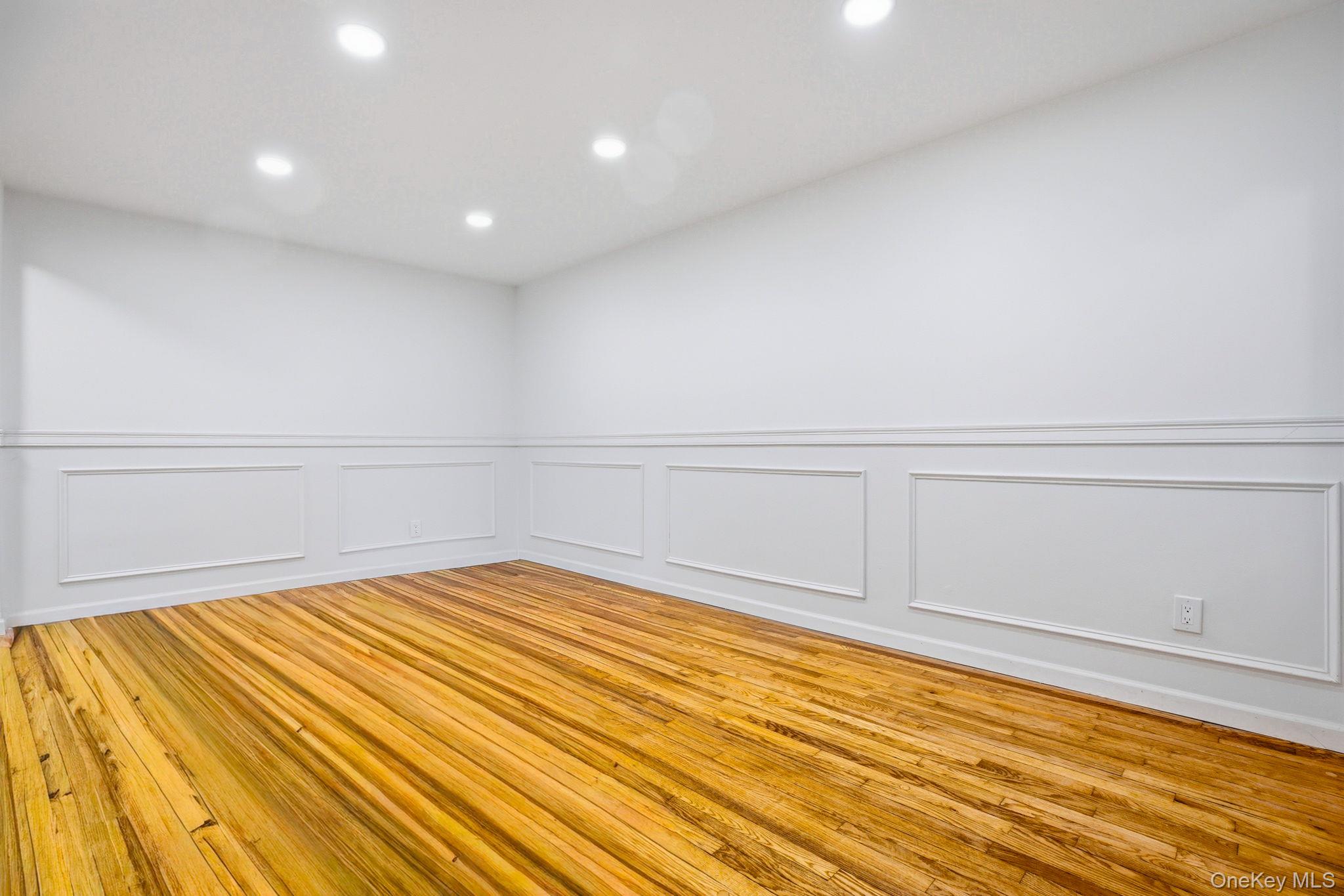 #16 photo, 4331 Wilder Avenue, Bronx , NY 10466