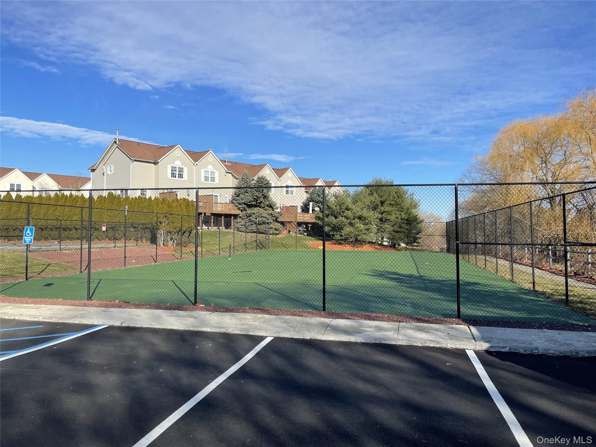 #19 photo, 618 Crab Apple Lane, New Windsor , NY 12553