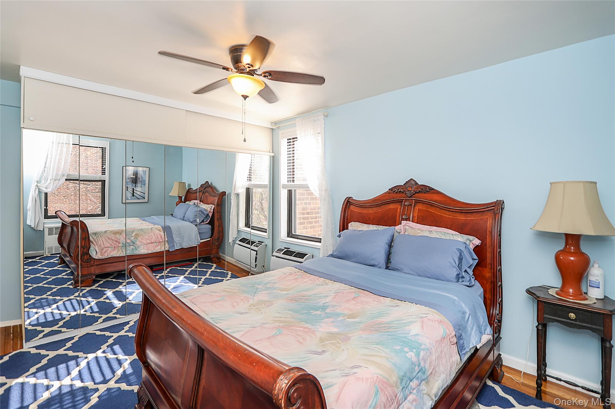 #14 photo, 224-24 Union Turnpike, कुईंस Oakland Gardens , NY 11364