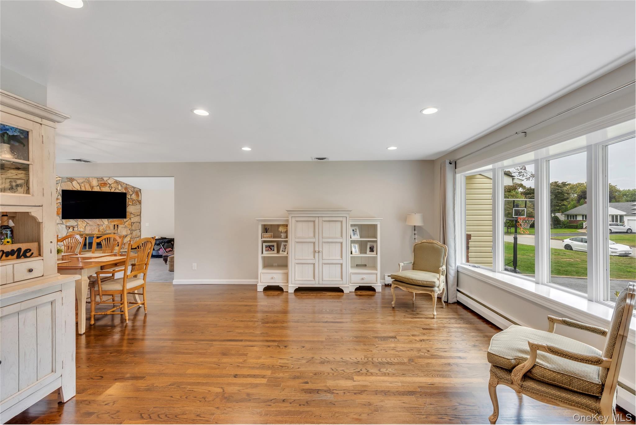 #7 photo, 3 Cherrywood Drive, East Northport , NY 11731