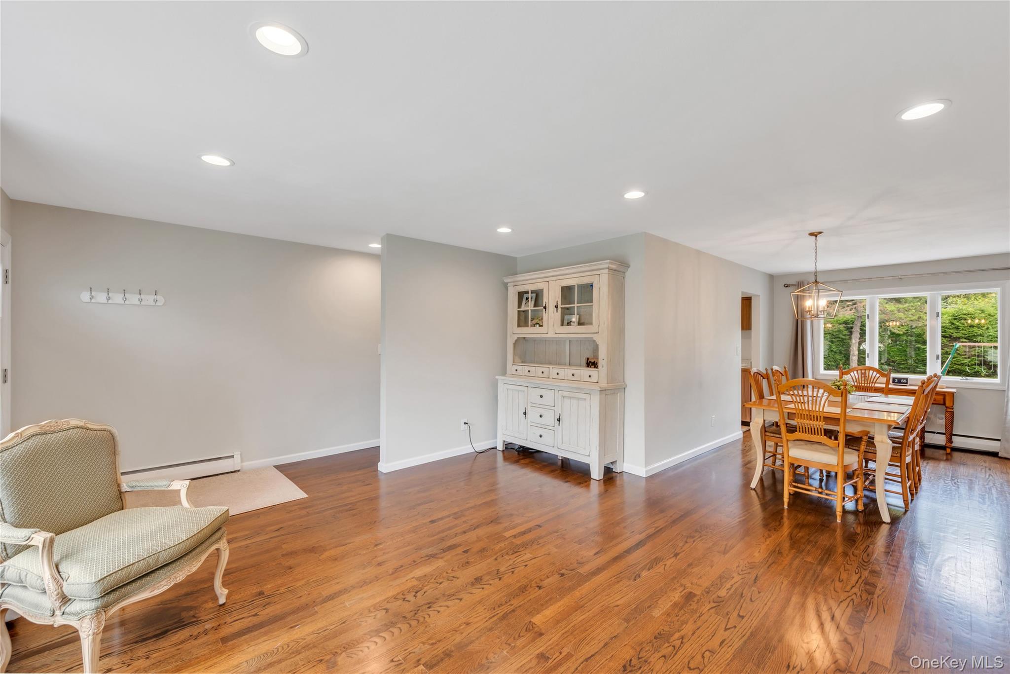 #9 photo, 3 Cherrywood Drive, East Northport , NY 11731