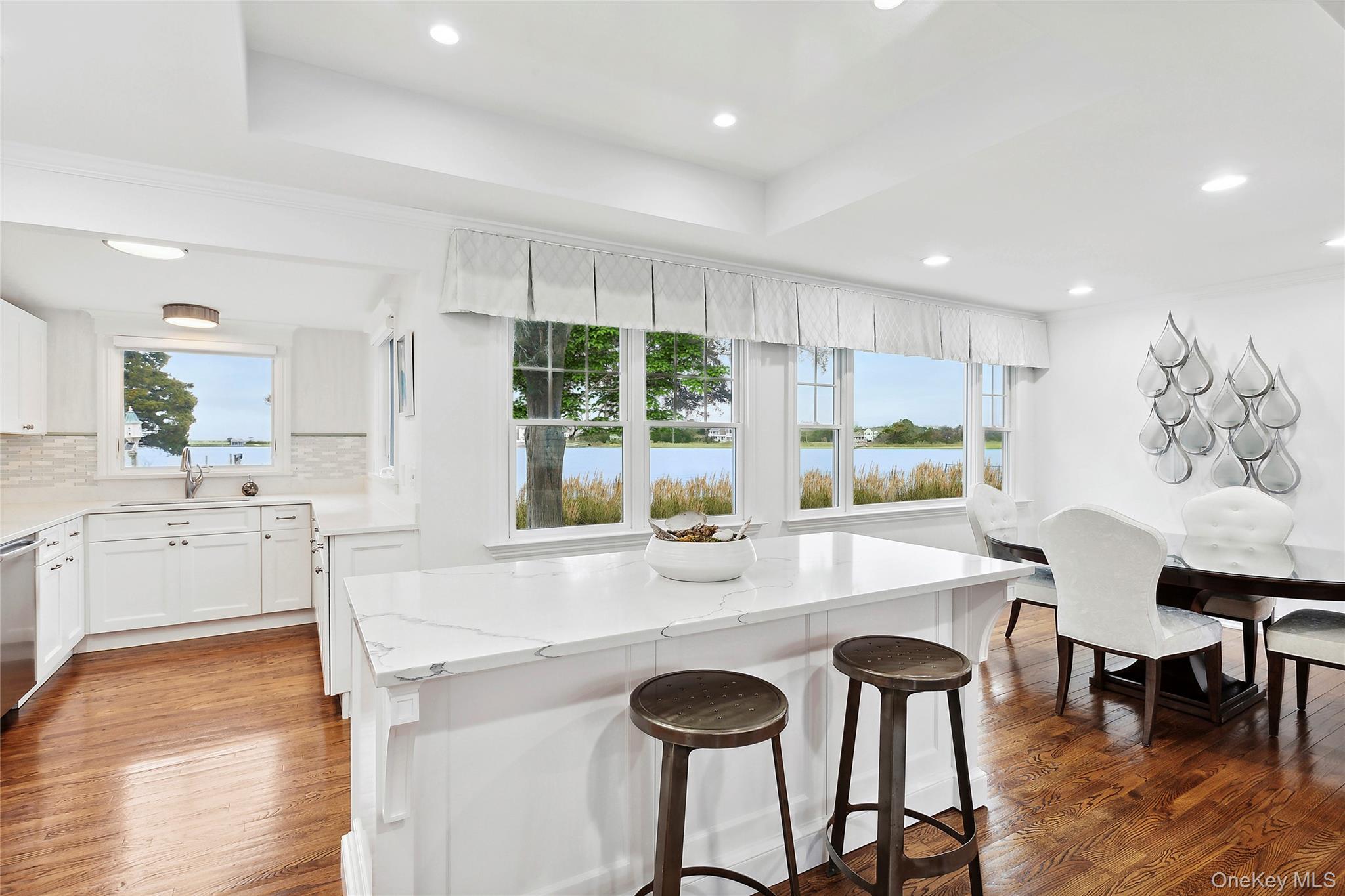 #7 photo, 65 Shore Road, Westhampton , NY 11977