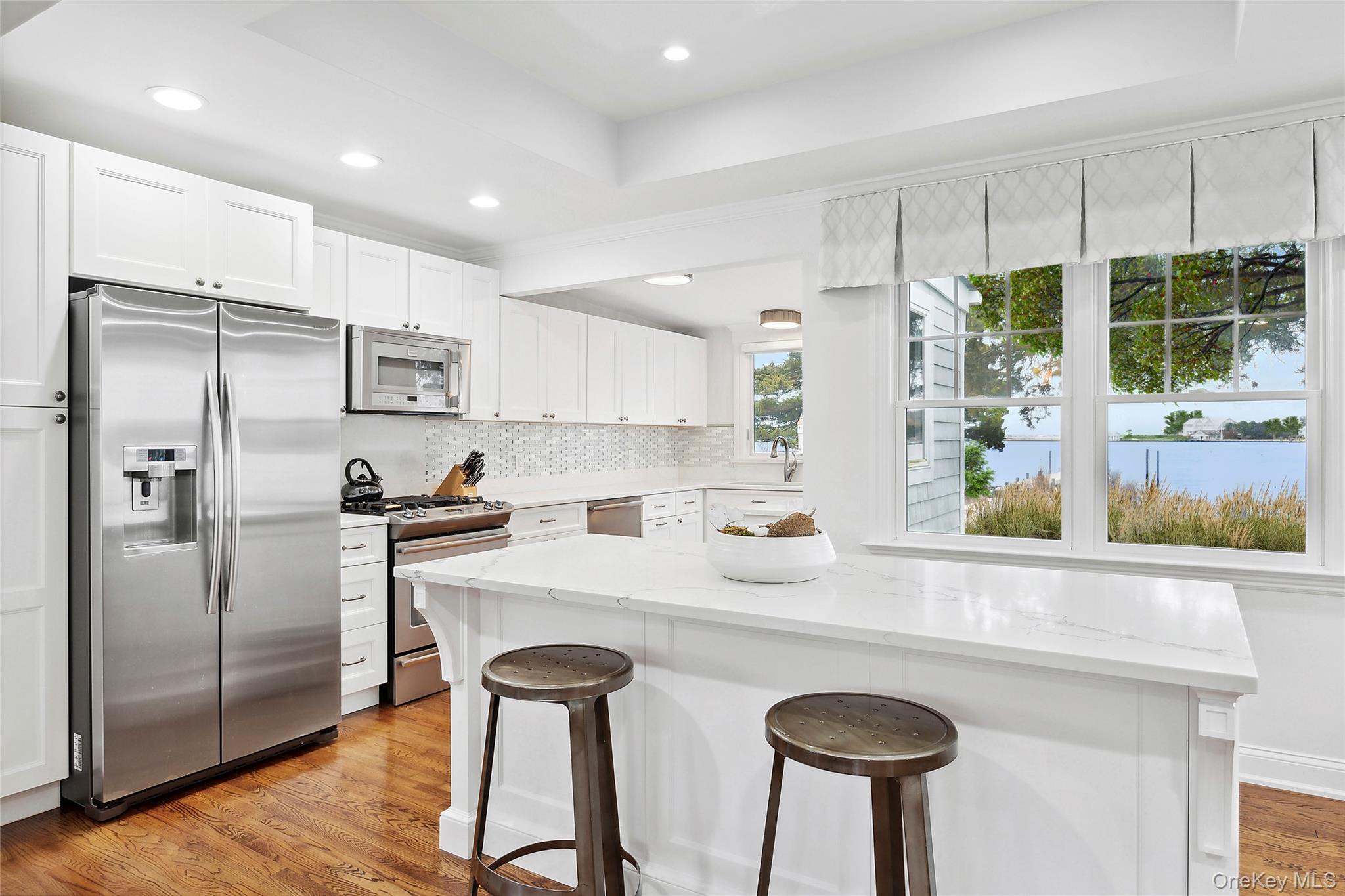 #8 photo, 65 Shore Road, Westhampton , NY 11977