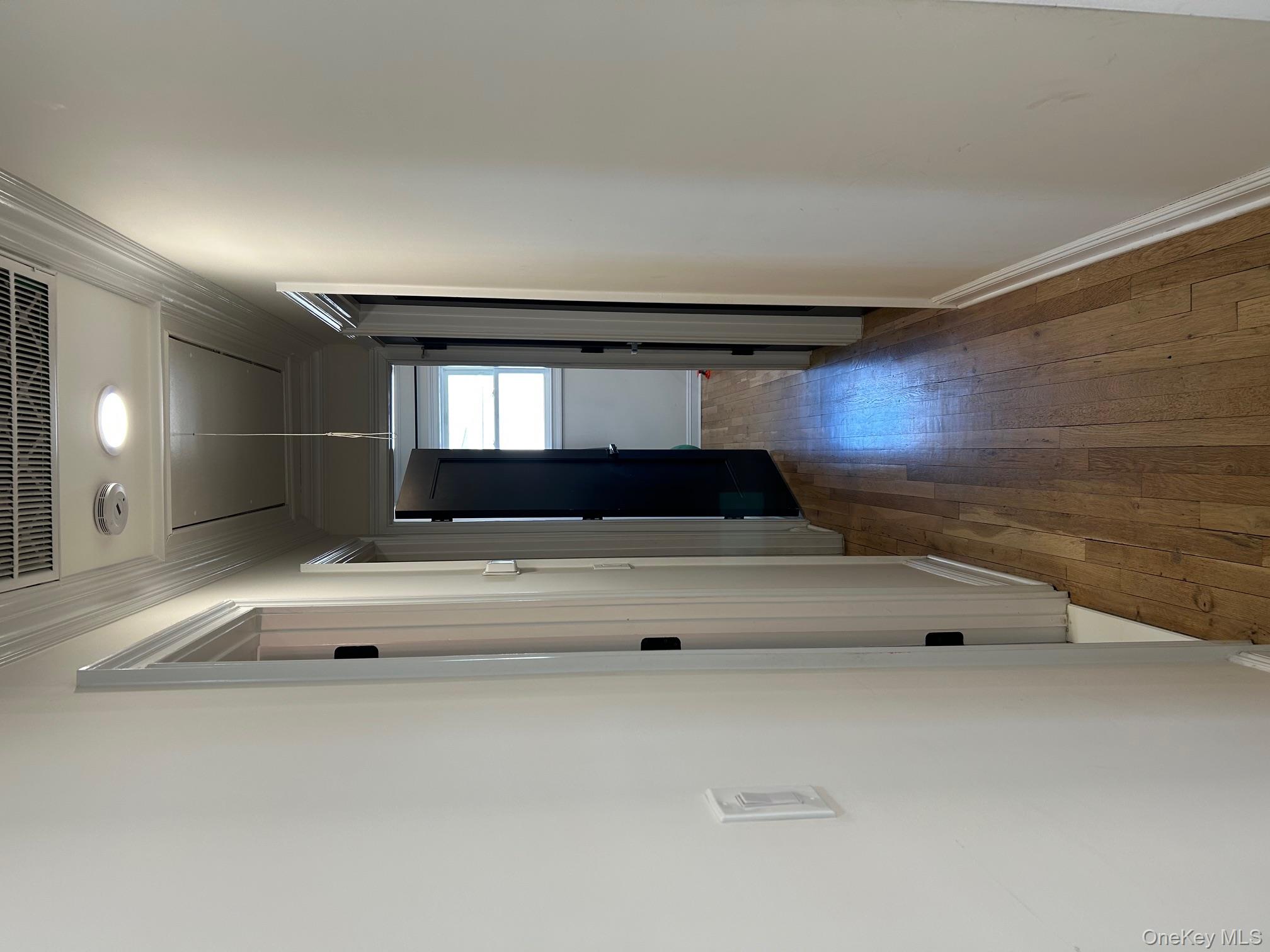 #11 photo, 107 Sammis Avenue, Deer Park , NY 11729