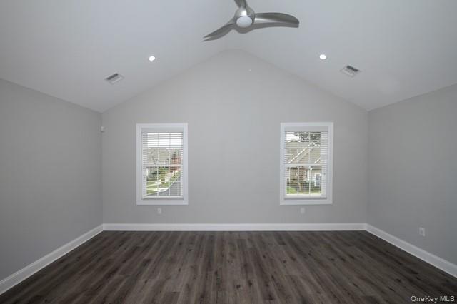 #7 photo, 26 Sunlight Walk, Holbrook , NY 11741