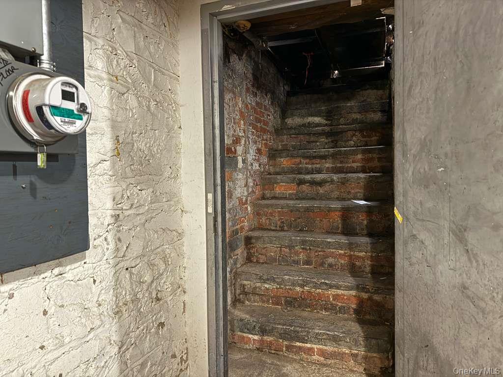 #15 photo, 67981 Seneca Avenue, Ridgewood , NY 11385