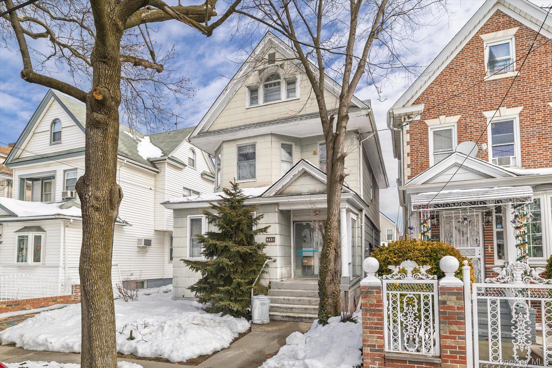 #2 photo, 8631 121st Street, Richmond Hill , NY 11418