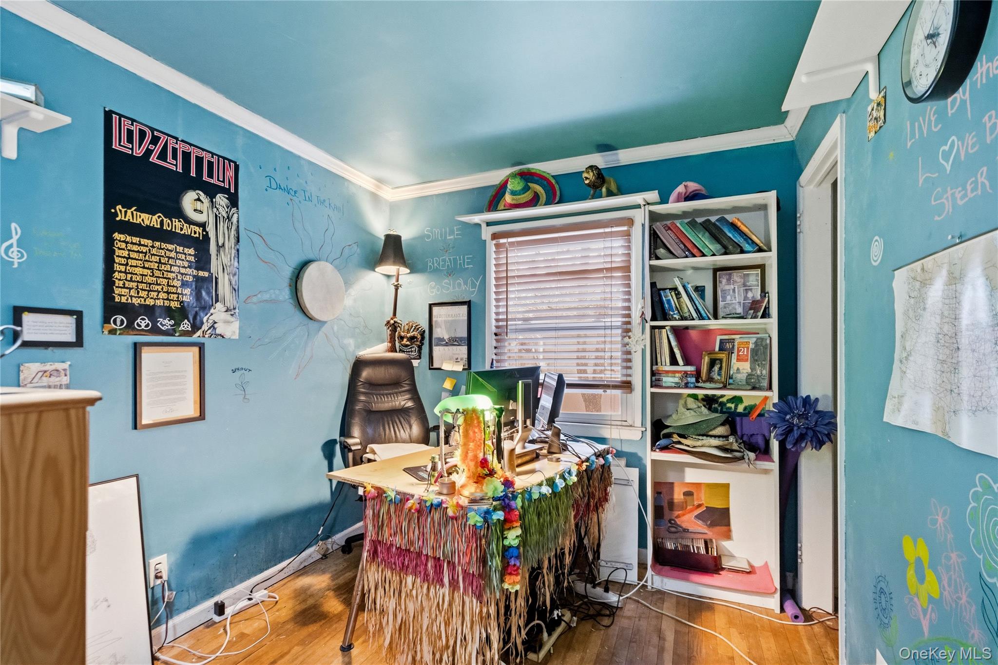 #18 photo, 16 Newmarket Road, Syosset , NY 11791