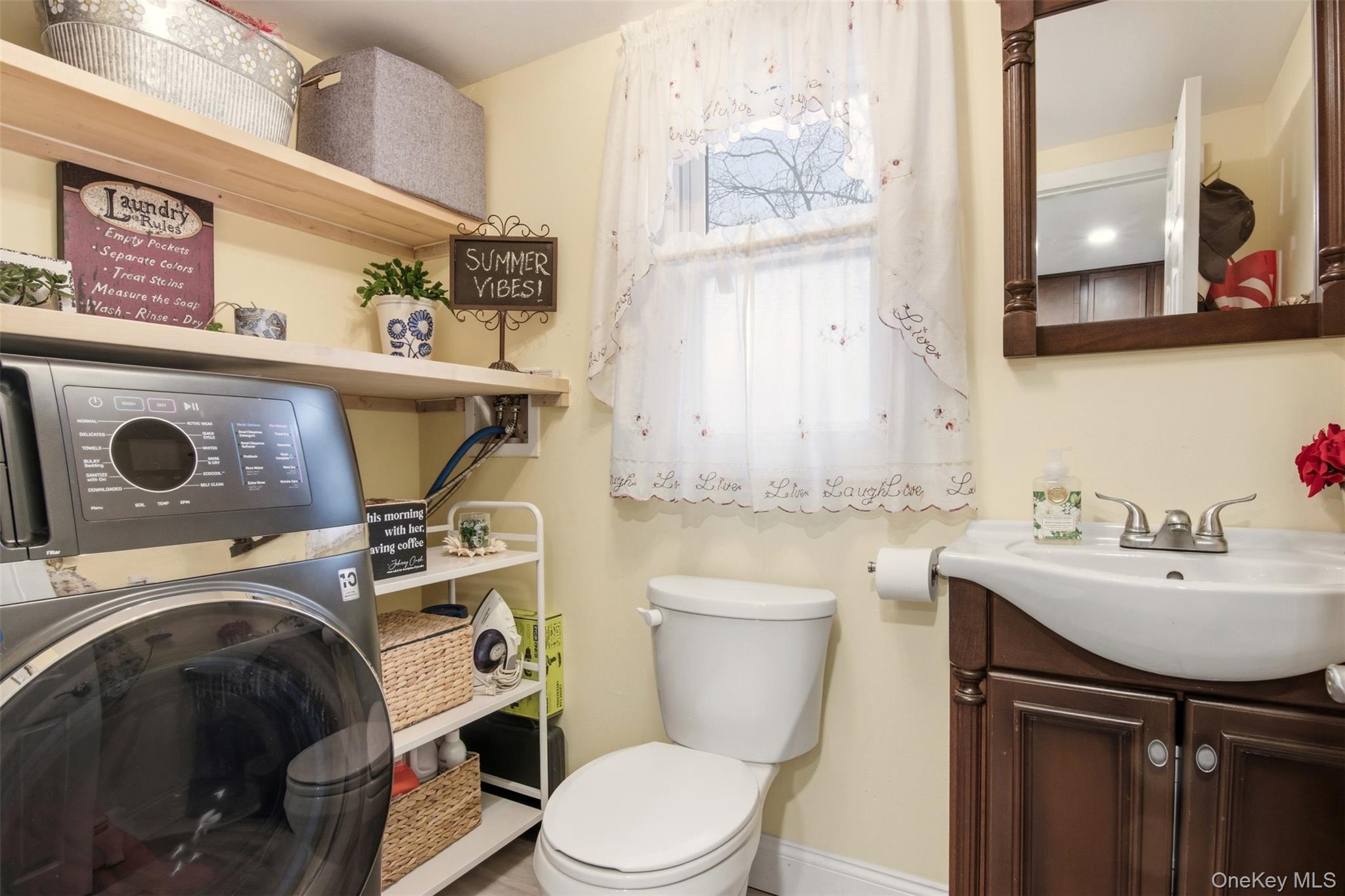 #14 photo, 2 Lakeland Place, Farmingville , NY 11738