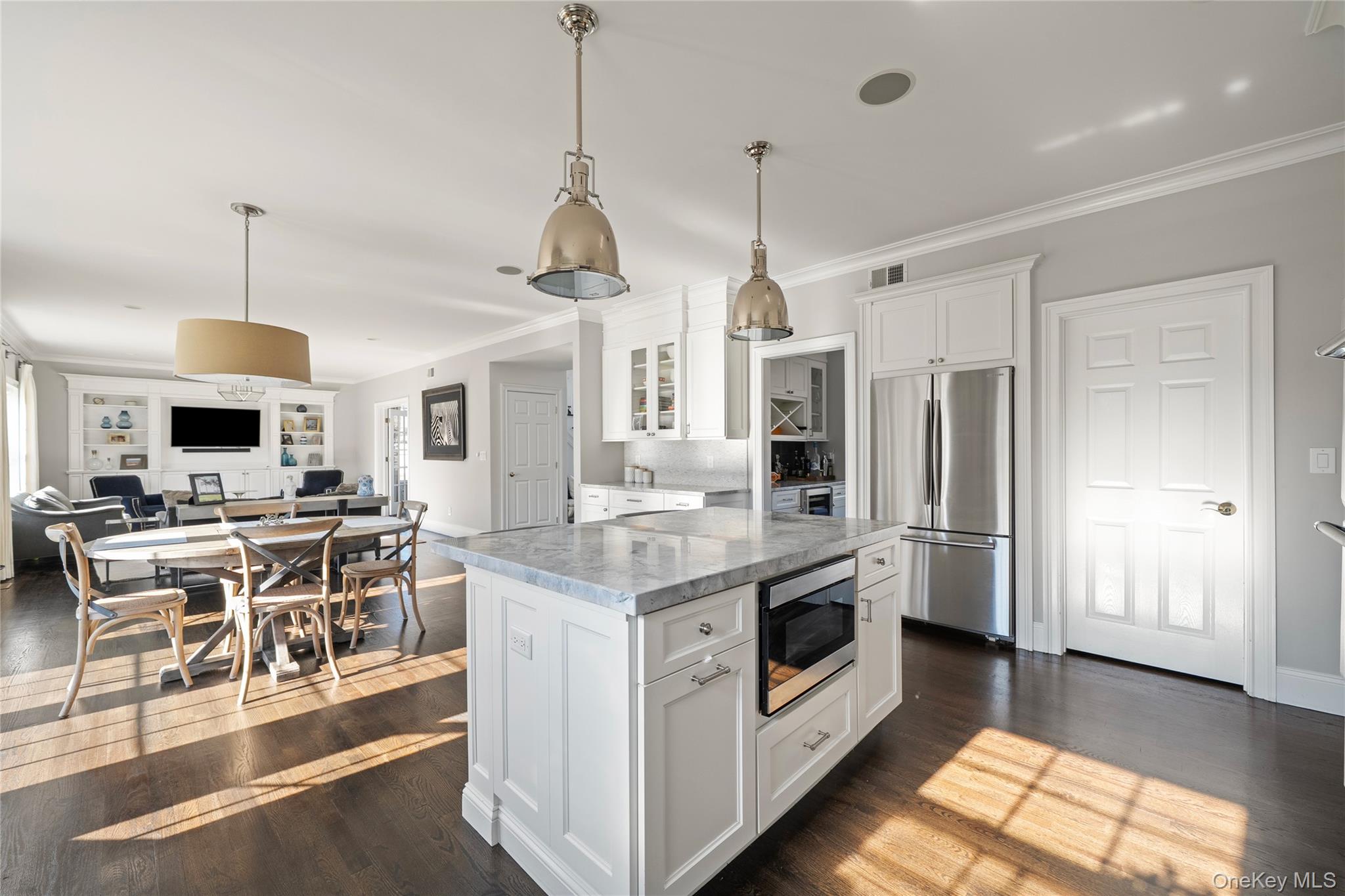 #18 photo, 2 Holly Court, Miller Place , NY 11764