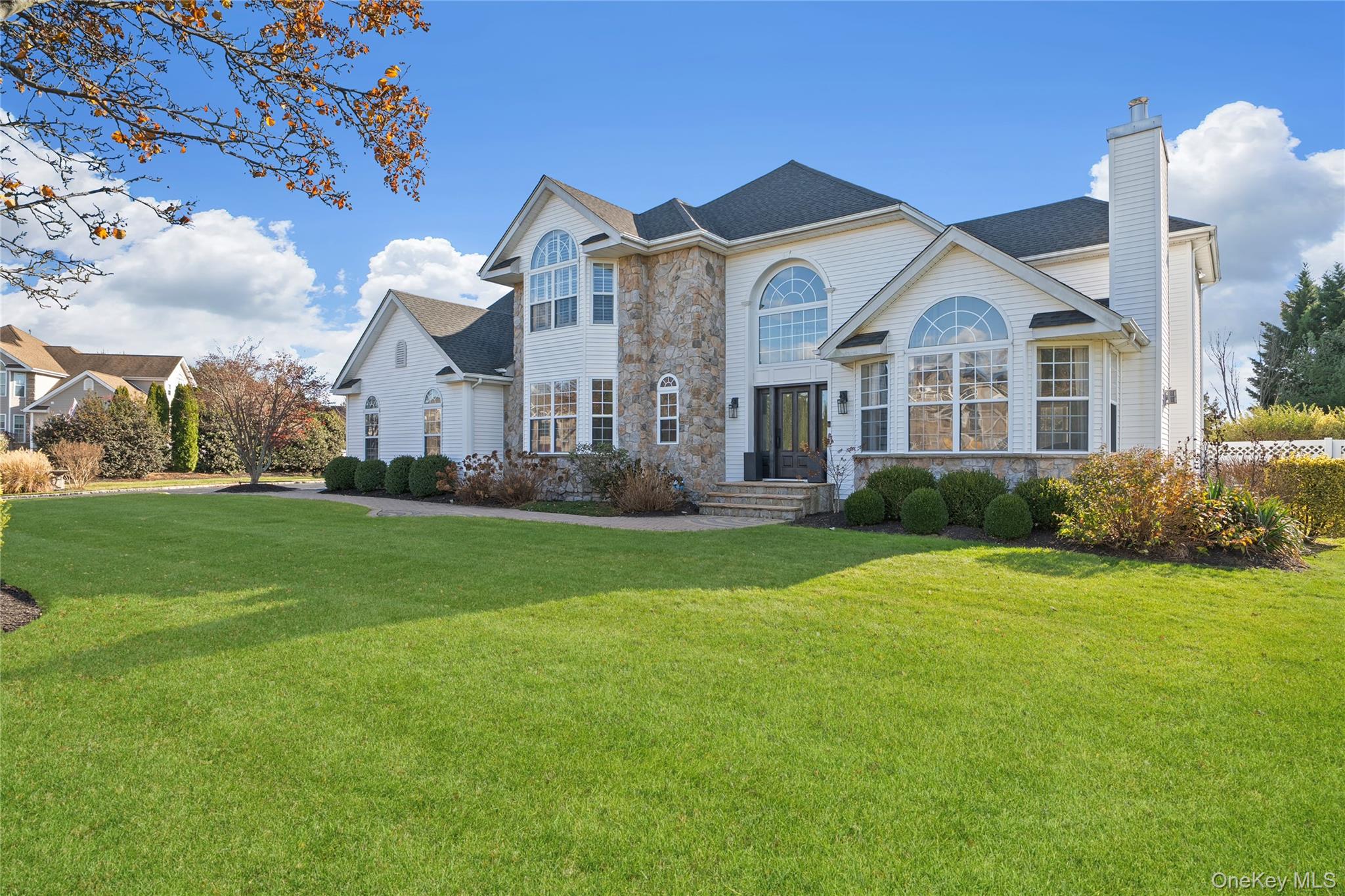 #2 photo, 2 Holly Court, Miller Place , NY 11764