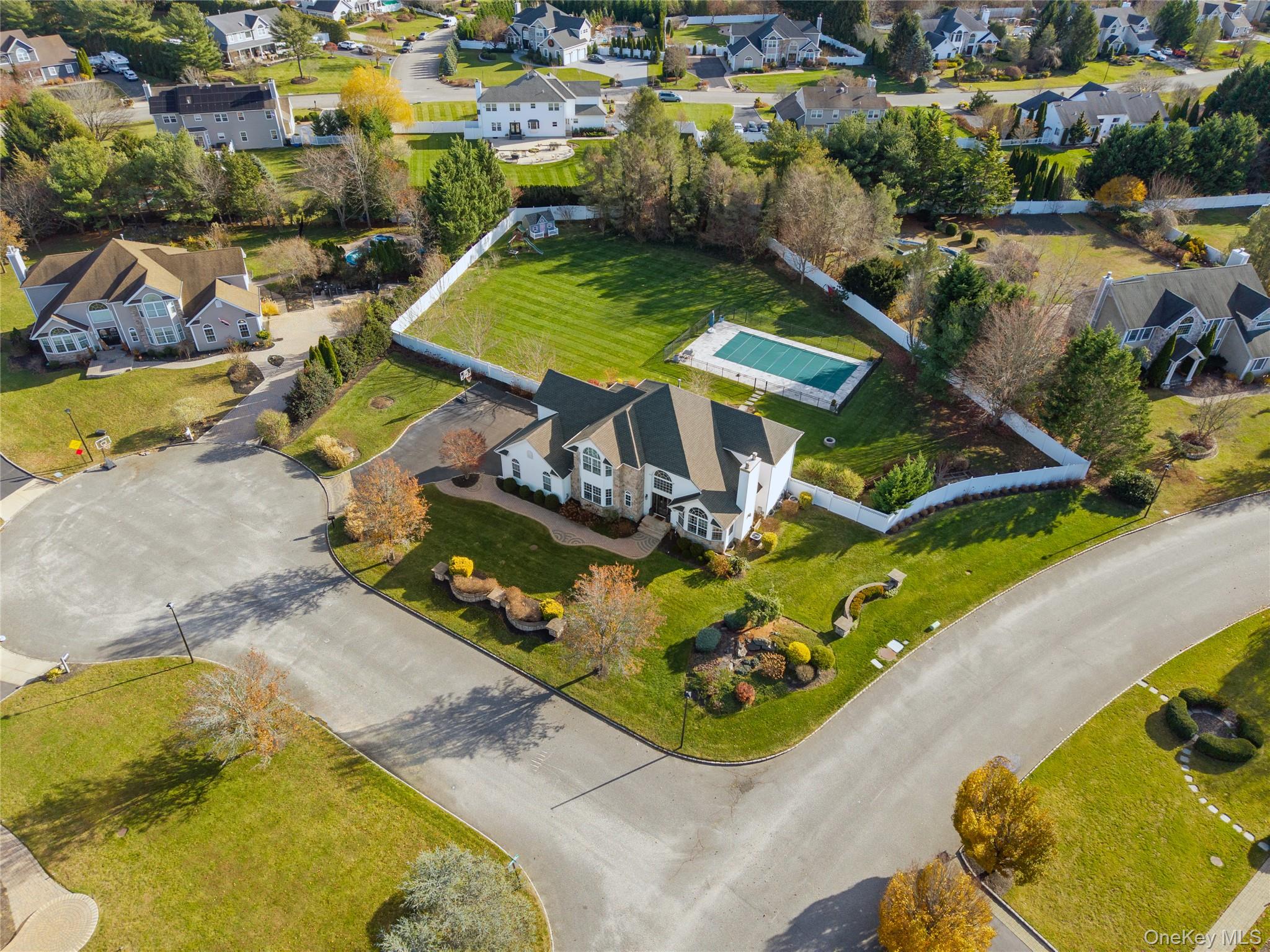 #3 photo, 2 Holly Court, Miller Place , NY 11764