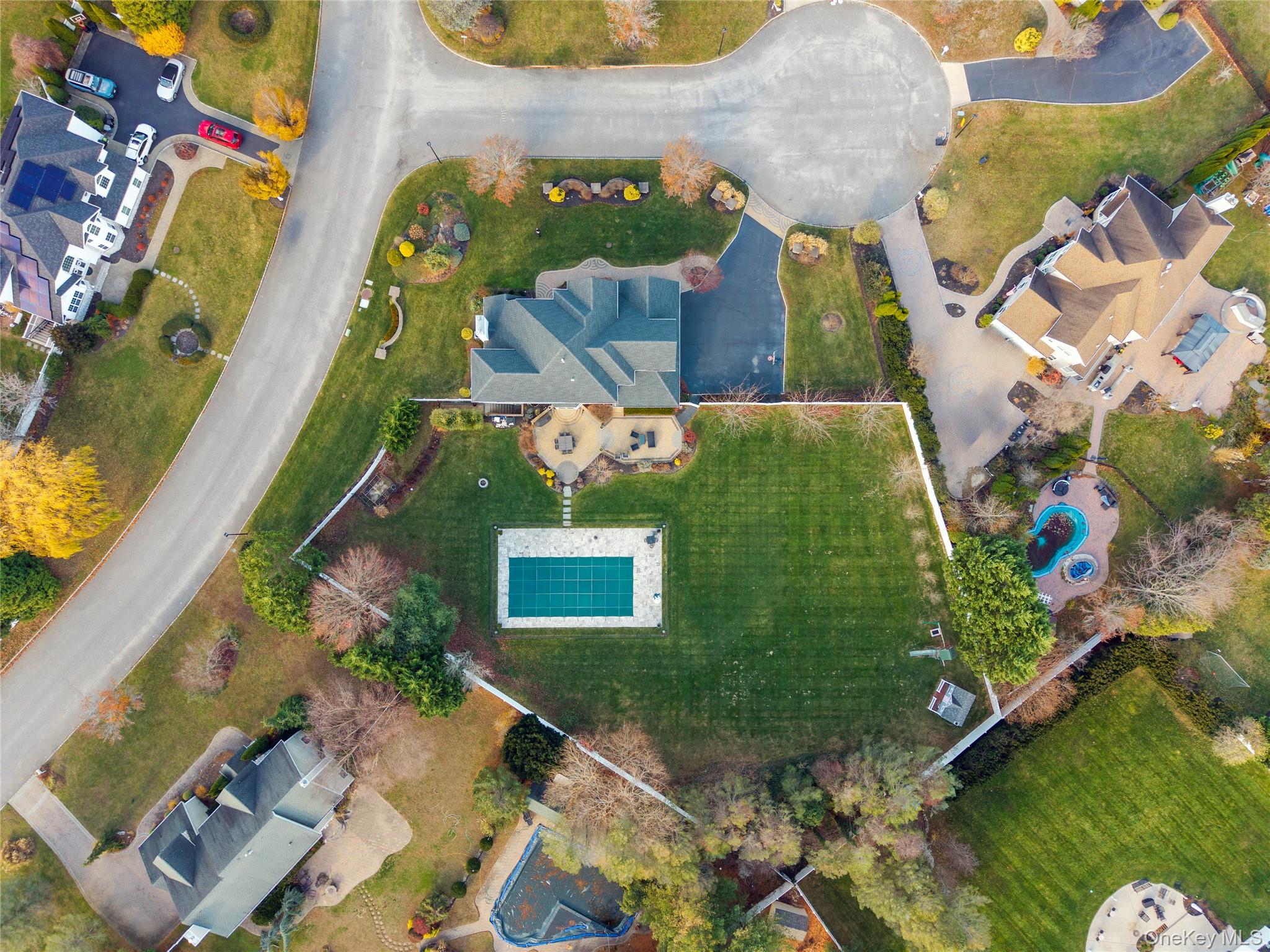 #4 photo, 2 Holly Court, Miller Place , NY 11764