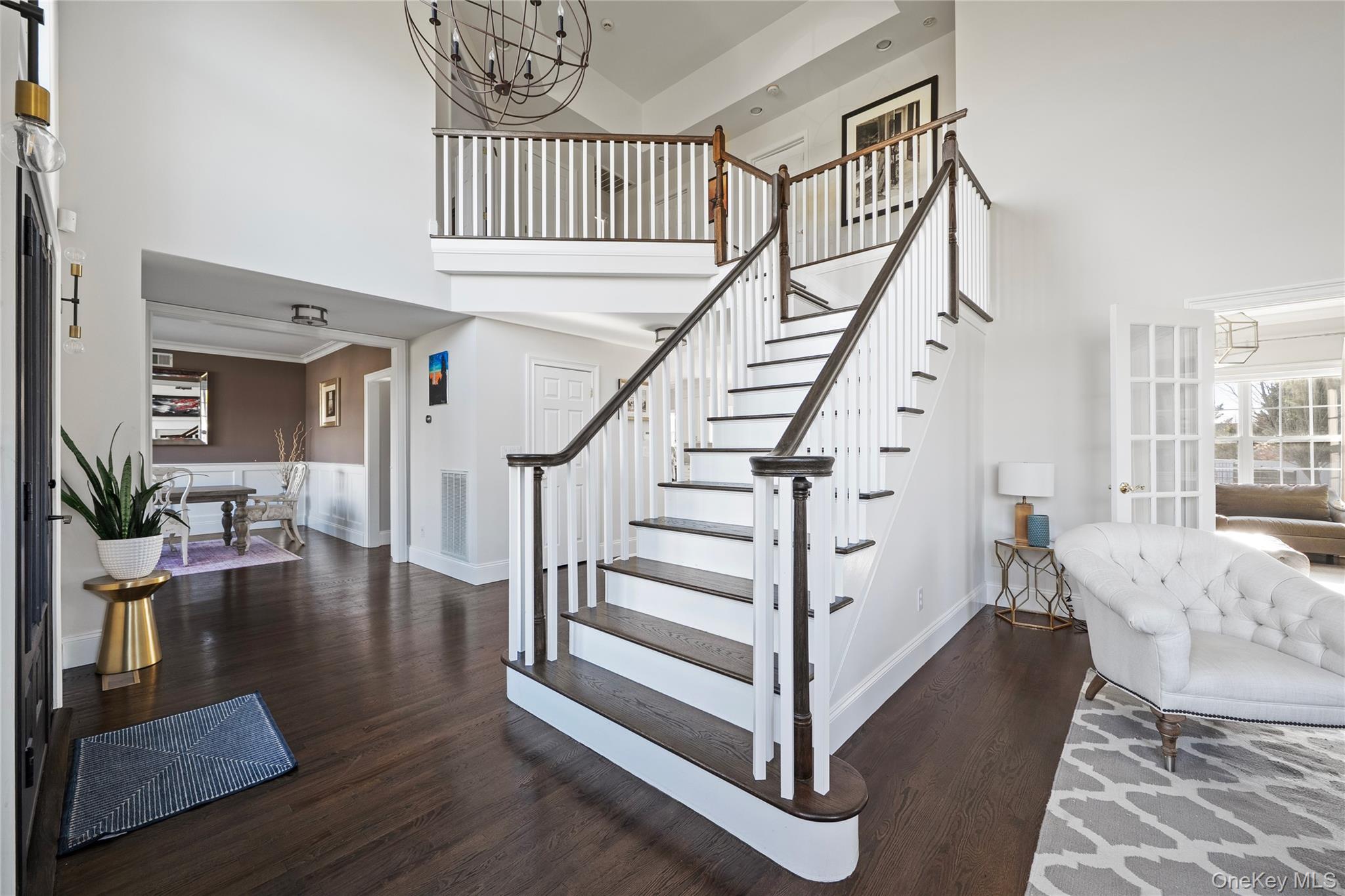 #6 photo, 2 Holly Court, Miller Place , NY 11764