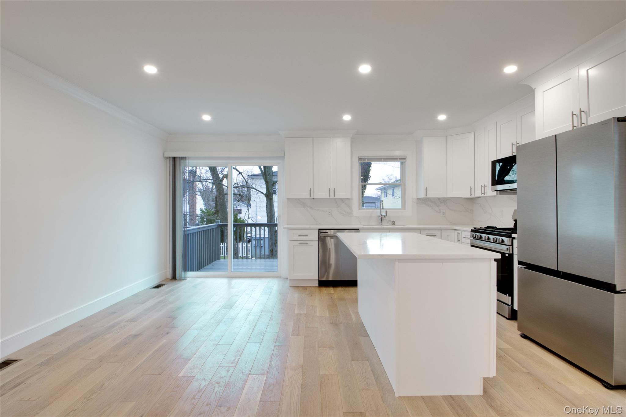 #14 photo, 56 Kirkwood Road, Port Washington , NY 11050