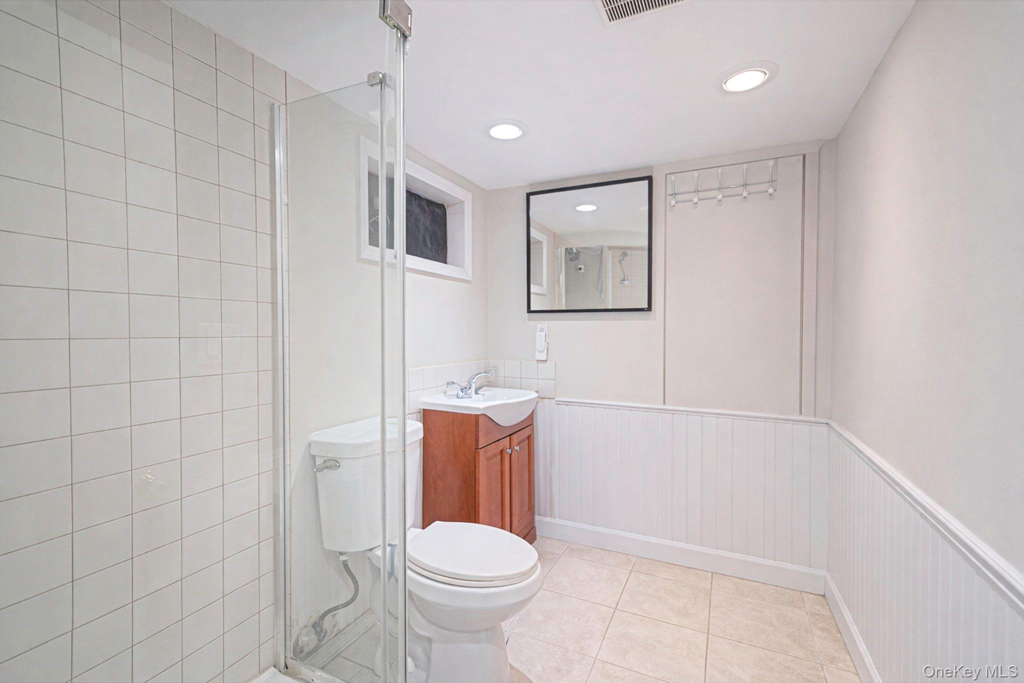 #11 photo, 24 New Highway, Commack , NY 11725