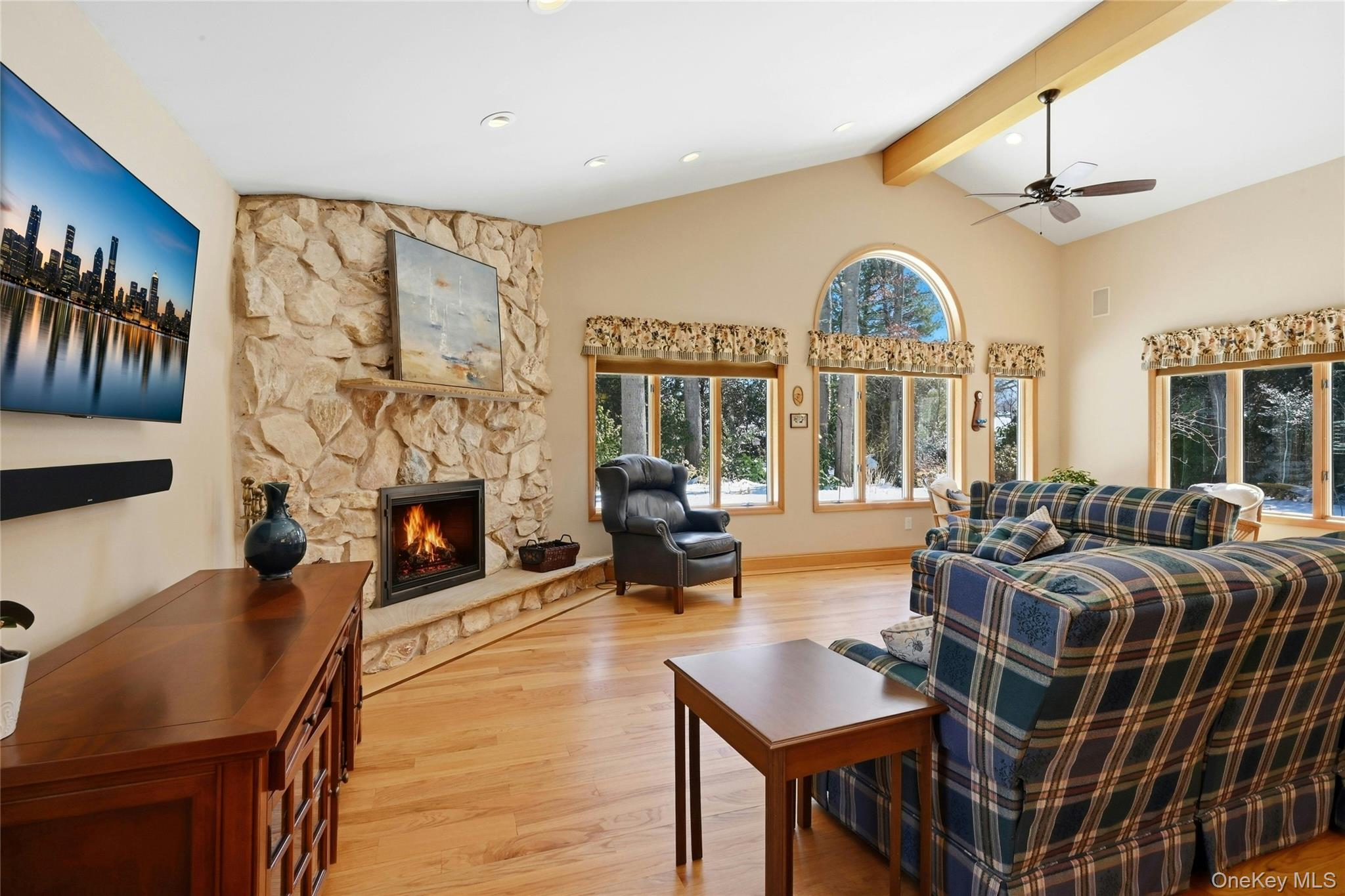 #11 photo, 5 Shawmont Lane, Stony Brook , NY 11790