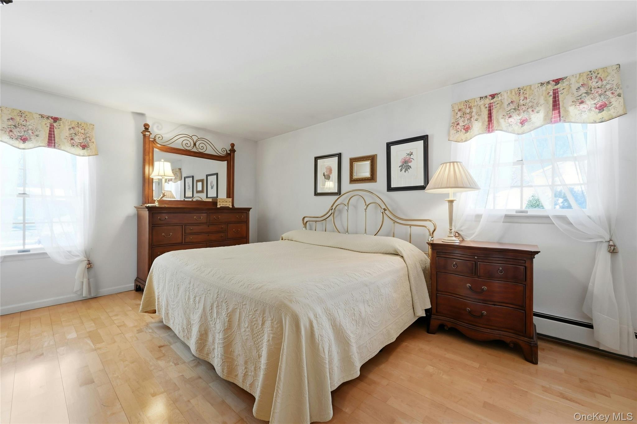 #18 photo, 5 Shawmont Lane, Stony Brook , NY 11790