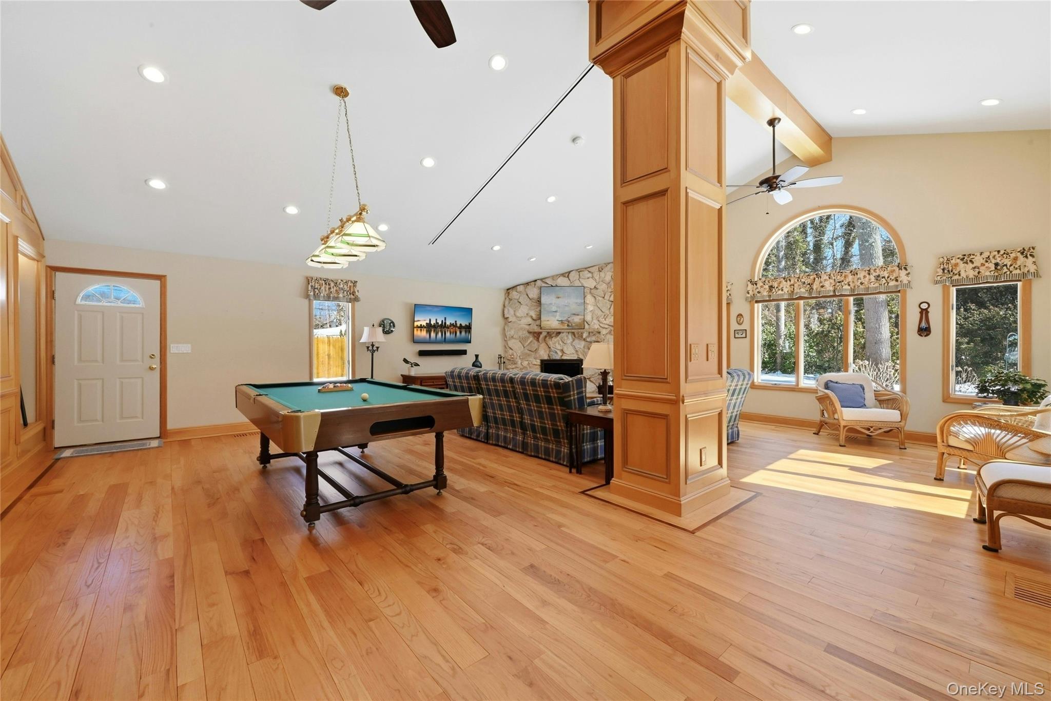 #9 photo, 5 Shawmont Lane, Stony Brook , NY 11790