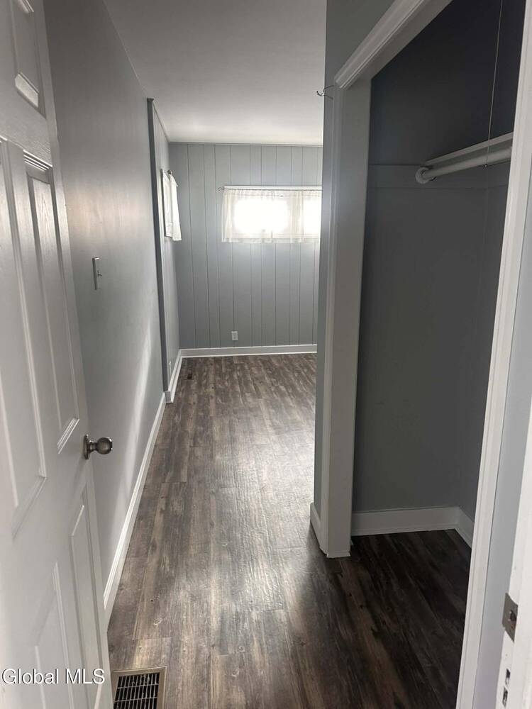 #5 photo, 1687 Avenue A, Schenectady , NY 12308