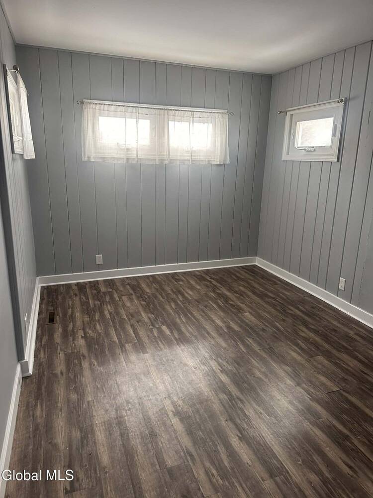 #6 photo, 1687 Avenue A, Schenectady , NY 12308