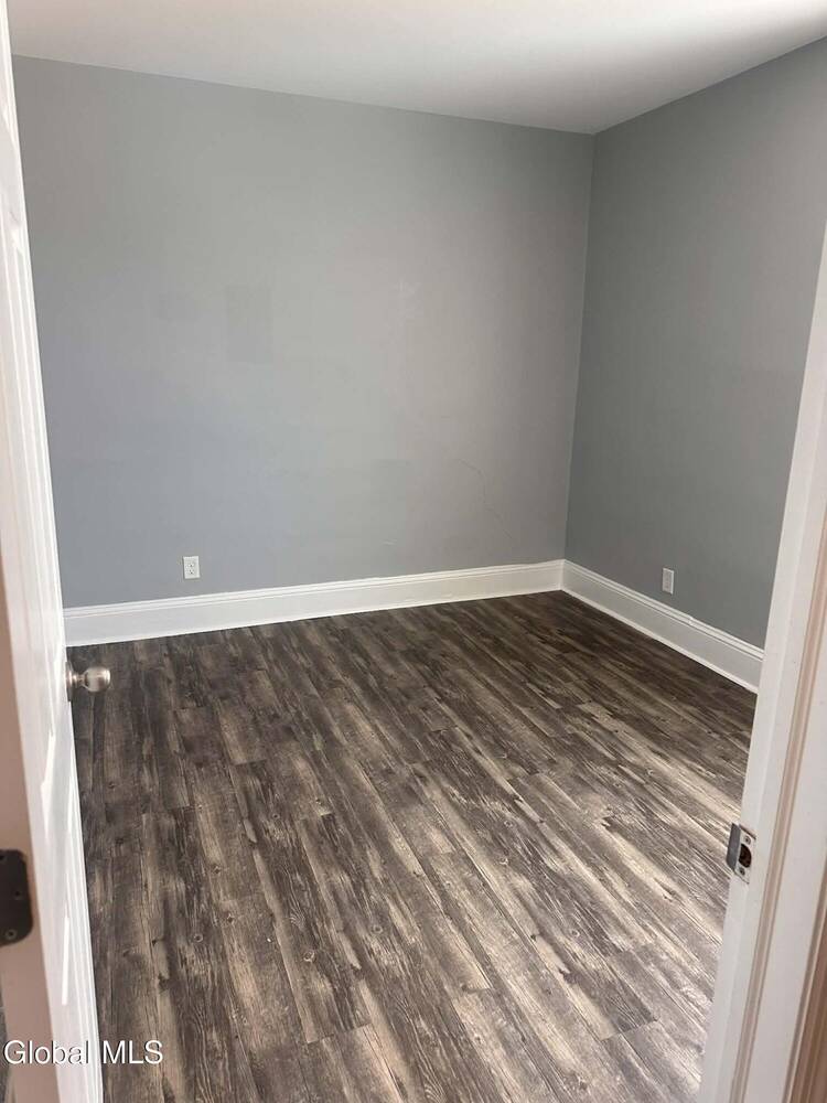 #7 photo, 1687 Avenue A, Schenectady , NY 12308