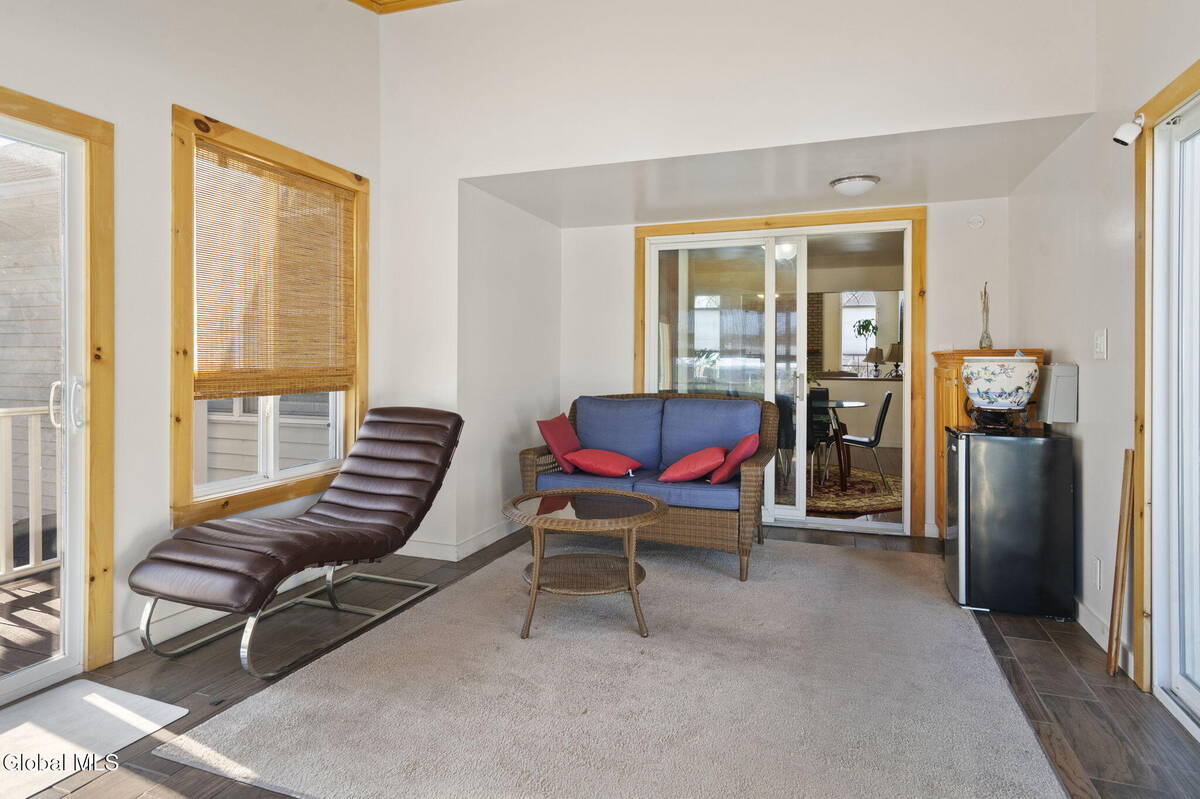 #19 photo, 28 Dogwood Lane, Colonie , NY 12211