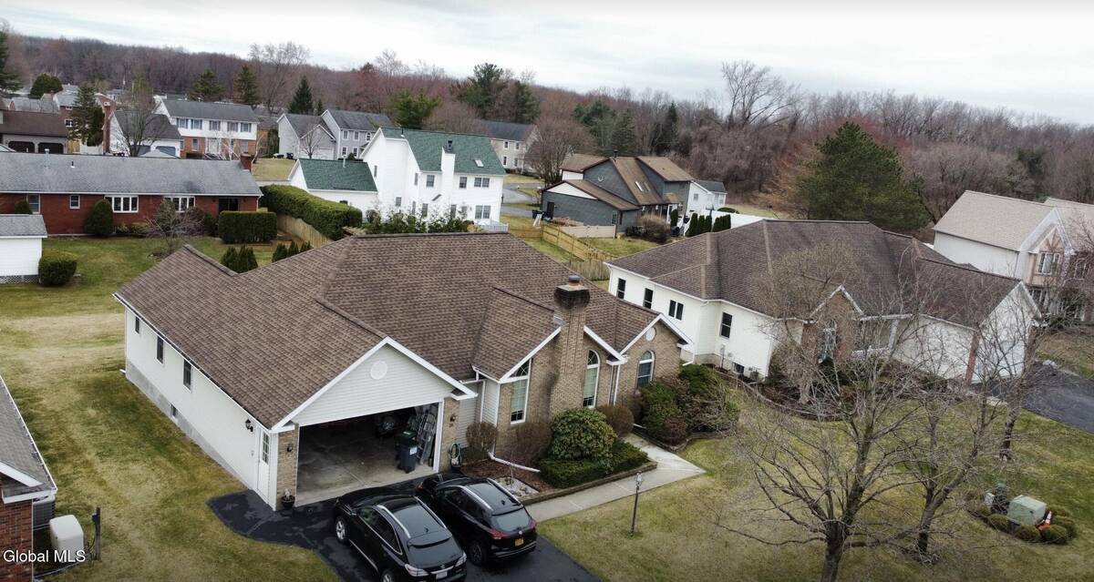 #44 photo, 28 Dogwood Lane, Colonie , NY 12211