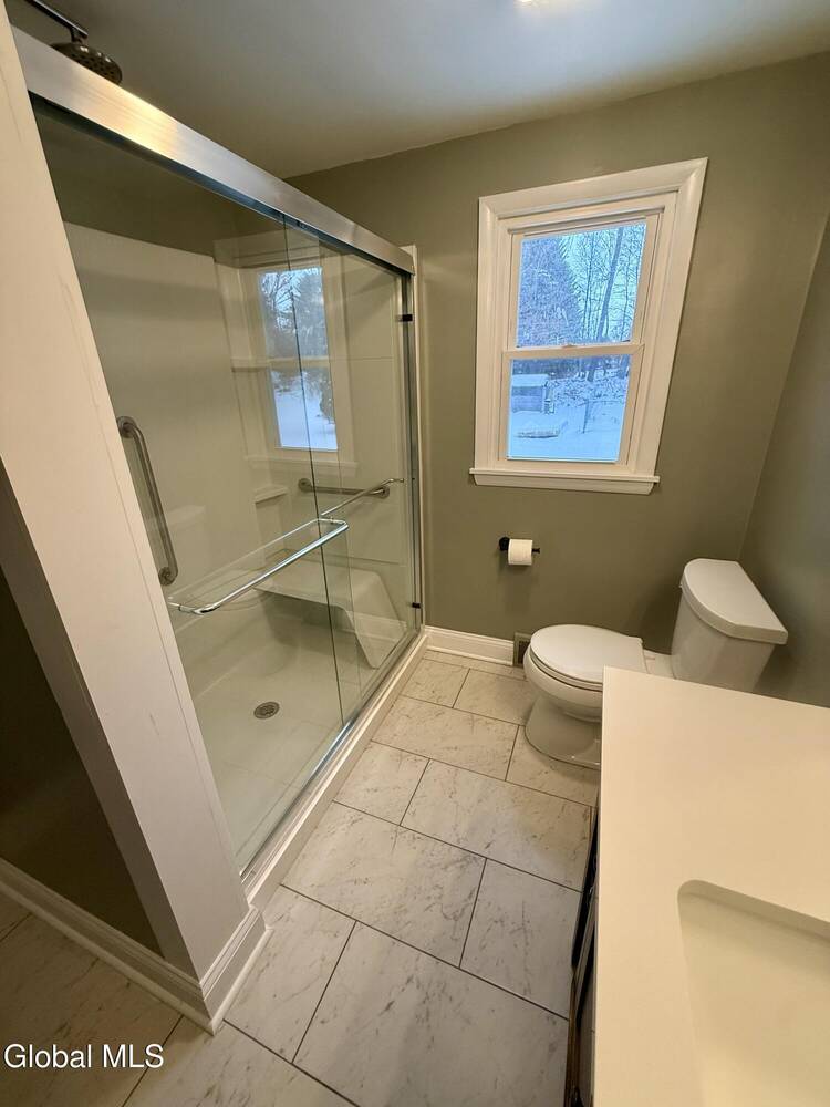 #23 photo, 2 Pinewood Court, Ballston , NY 12027