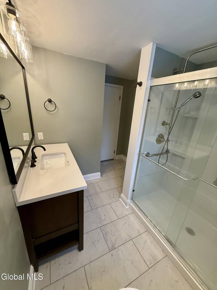 #24 photo, 2 Pinewood Court, Ballston , NY 12027