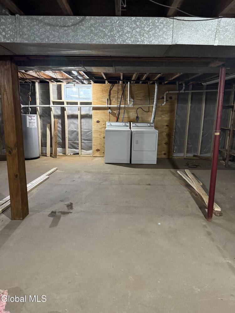 #26 photo, 2 Pinewood Court, Ballston , NY 12027