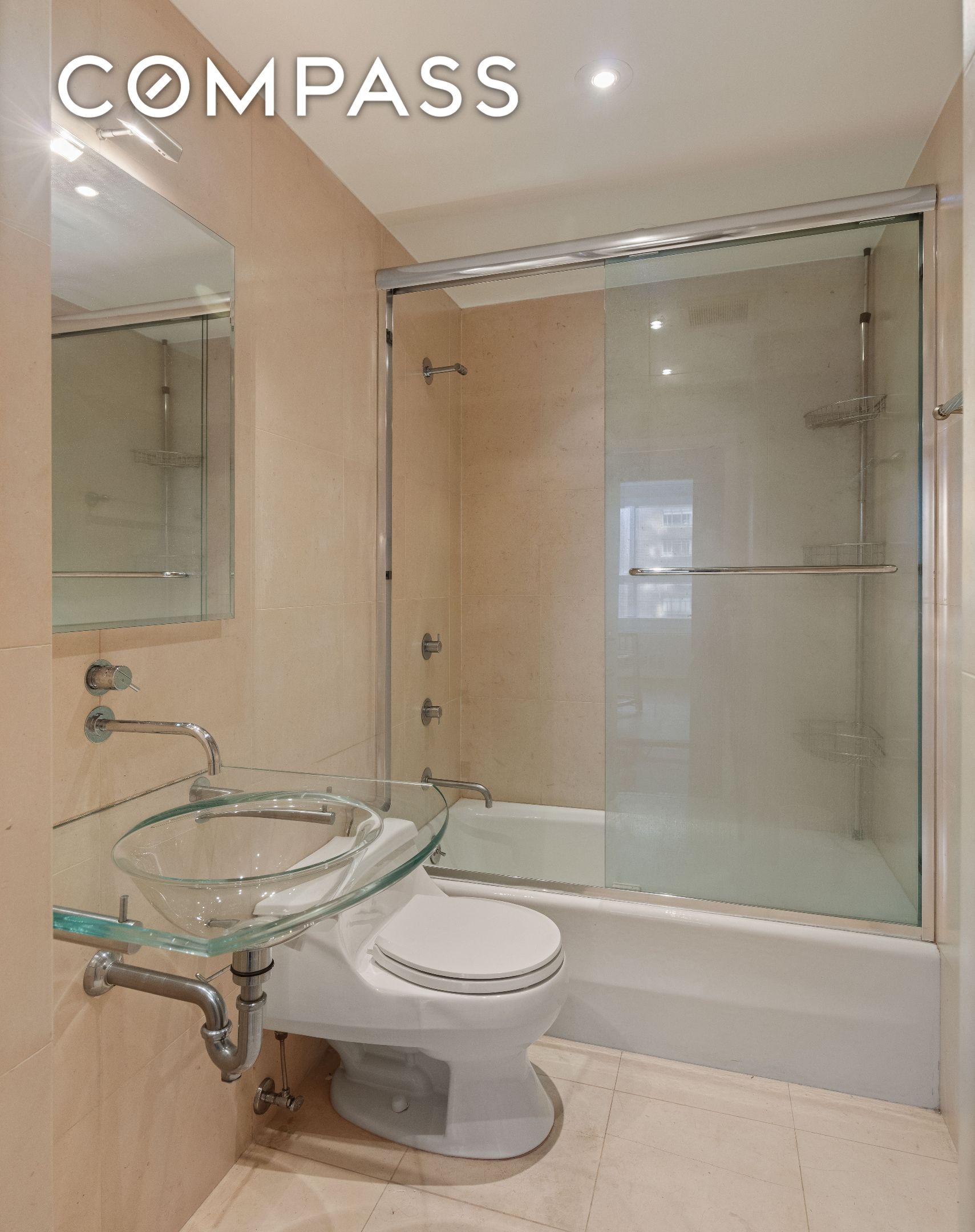 #11 photo, 110 E 71st Street, מנהטן Lenox Hill , NY 10021