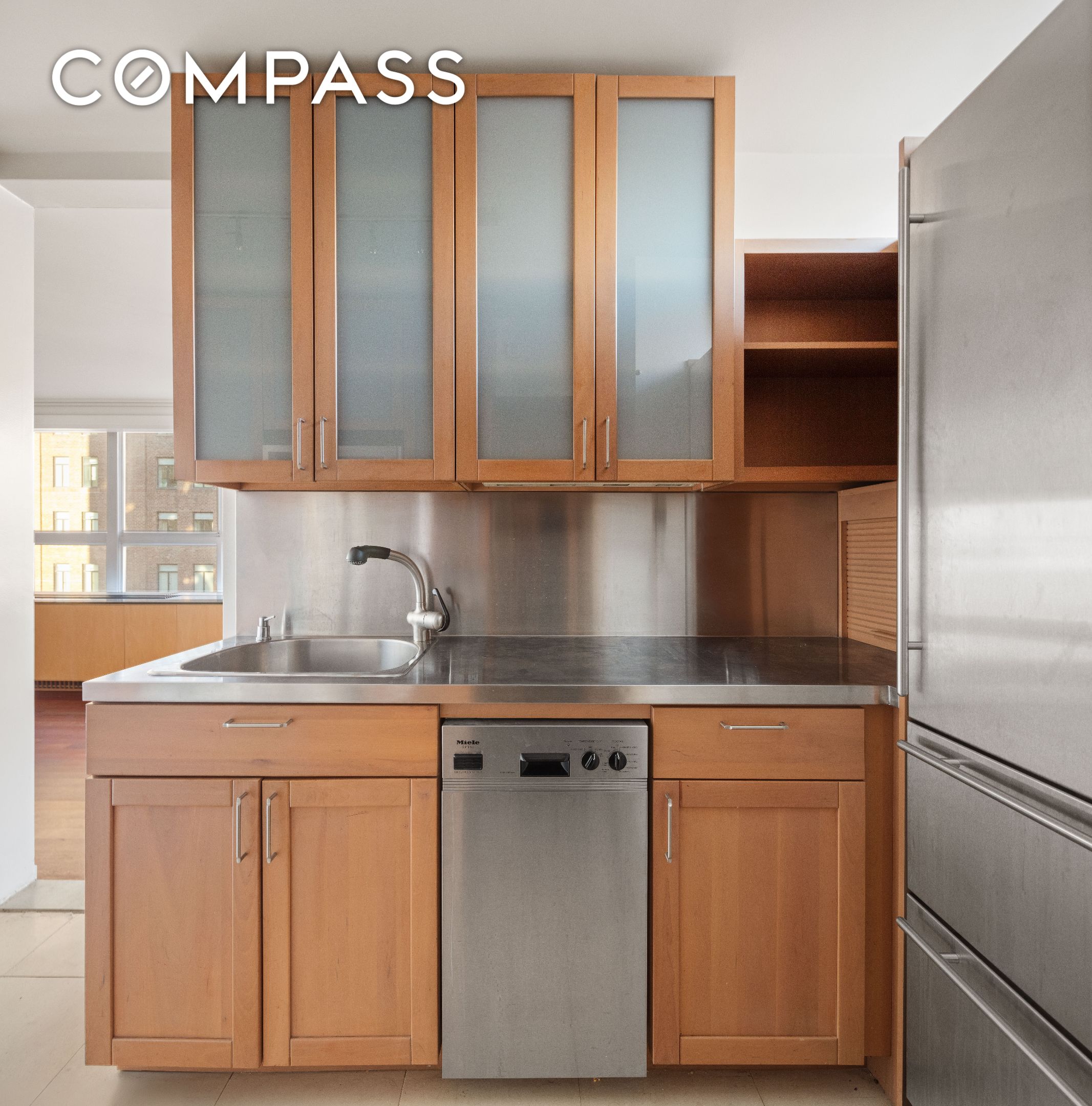 #7 photo, 110 E 71st Street, מנהטן Lenox Hill , NY 10021