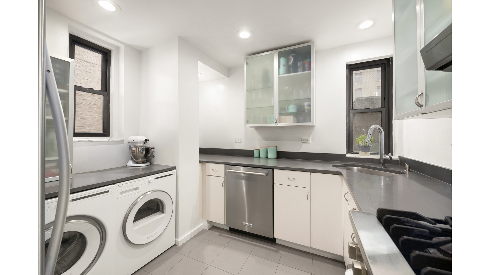 #4 photo, 625 GREENWICH Street, West Village , NY 10014