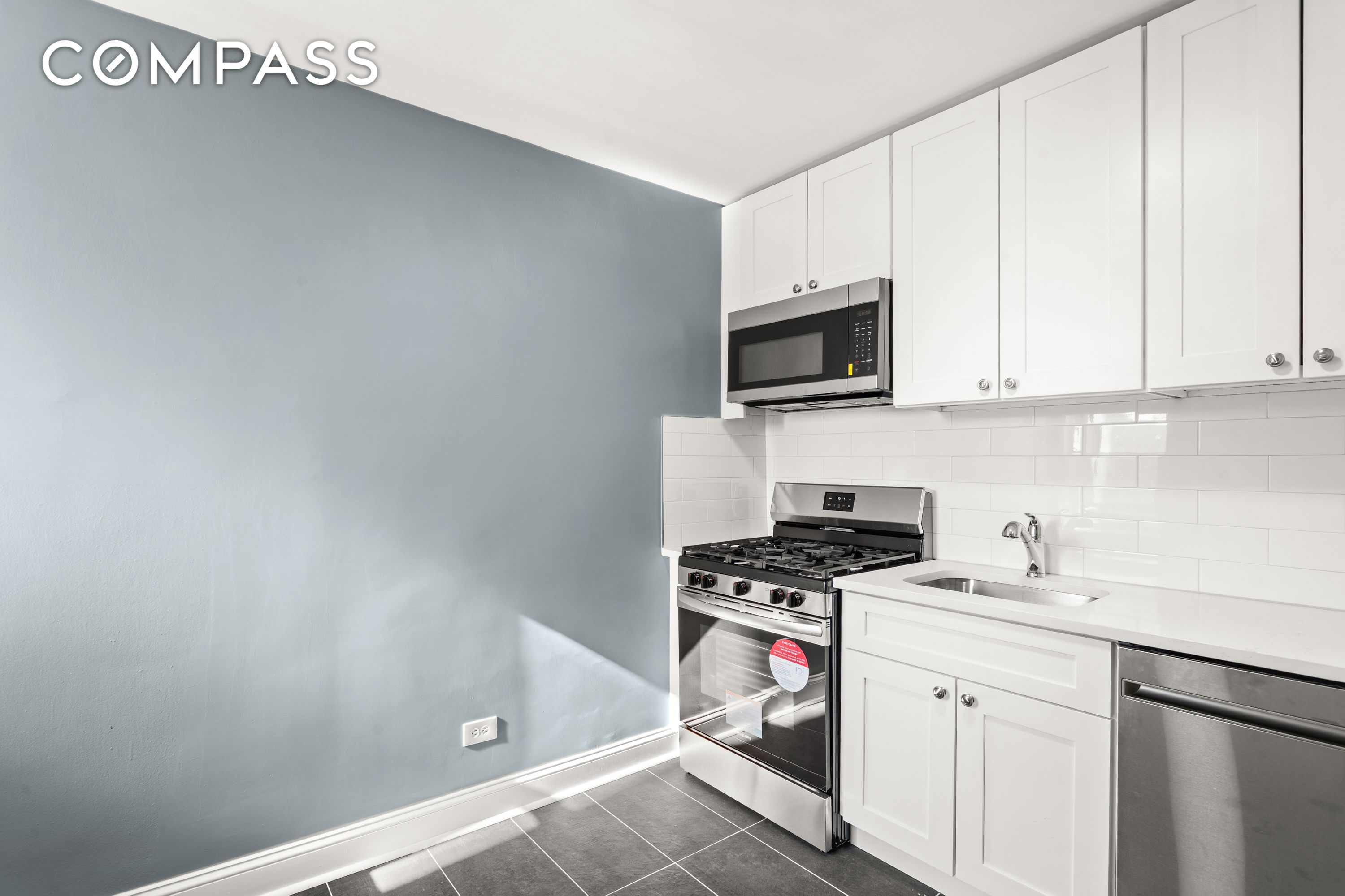 #6 photo, 5610 Netherland Avenue, 브롱크스 North Riverdale , NY 10471