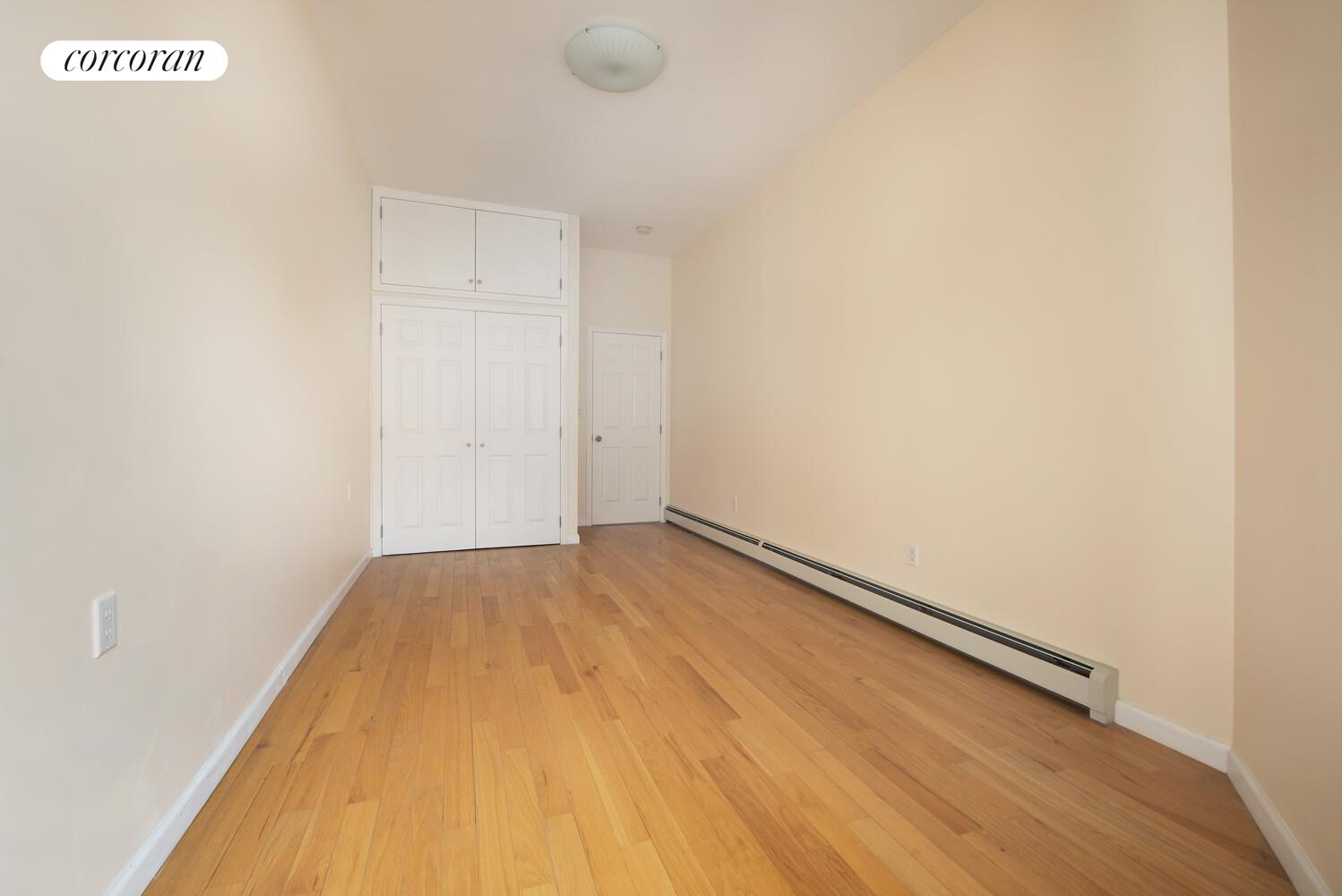 #6 photo, Sunnyside, Sunnyside , NY 11104