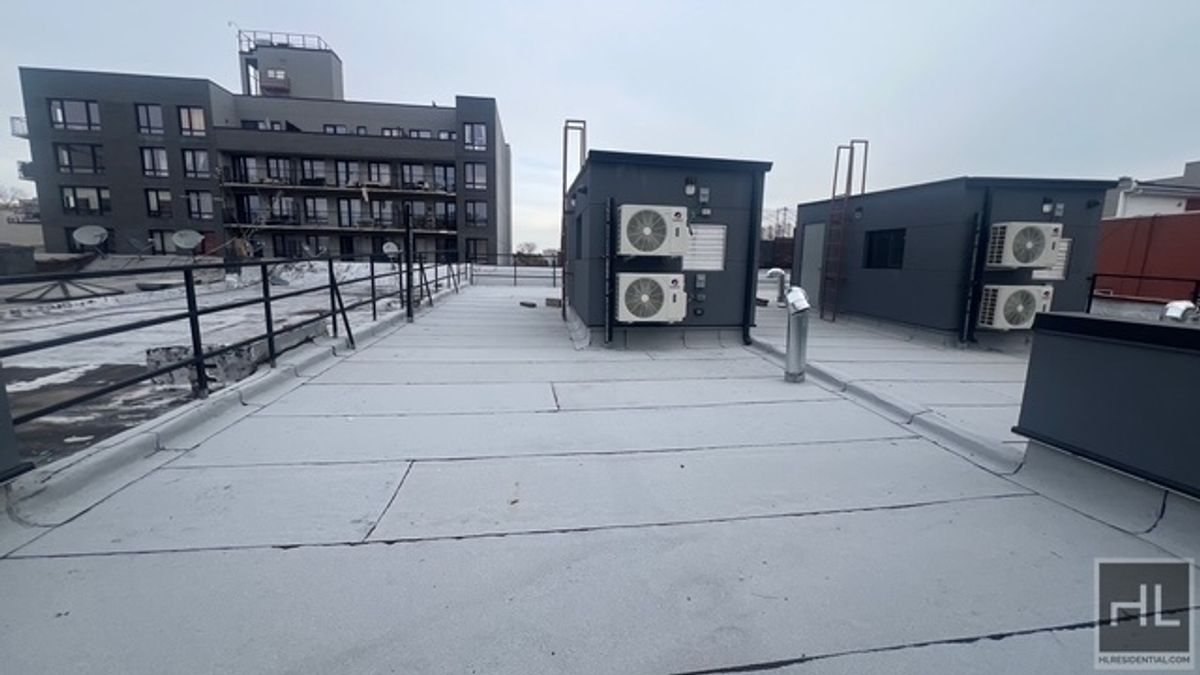 #12 photo, 902 Rogers Avenue, Ditmas Park , NY 11226