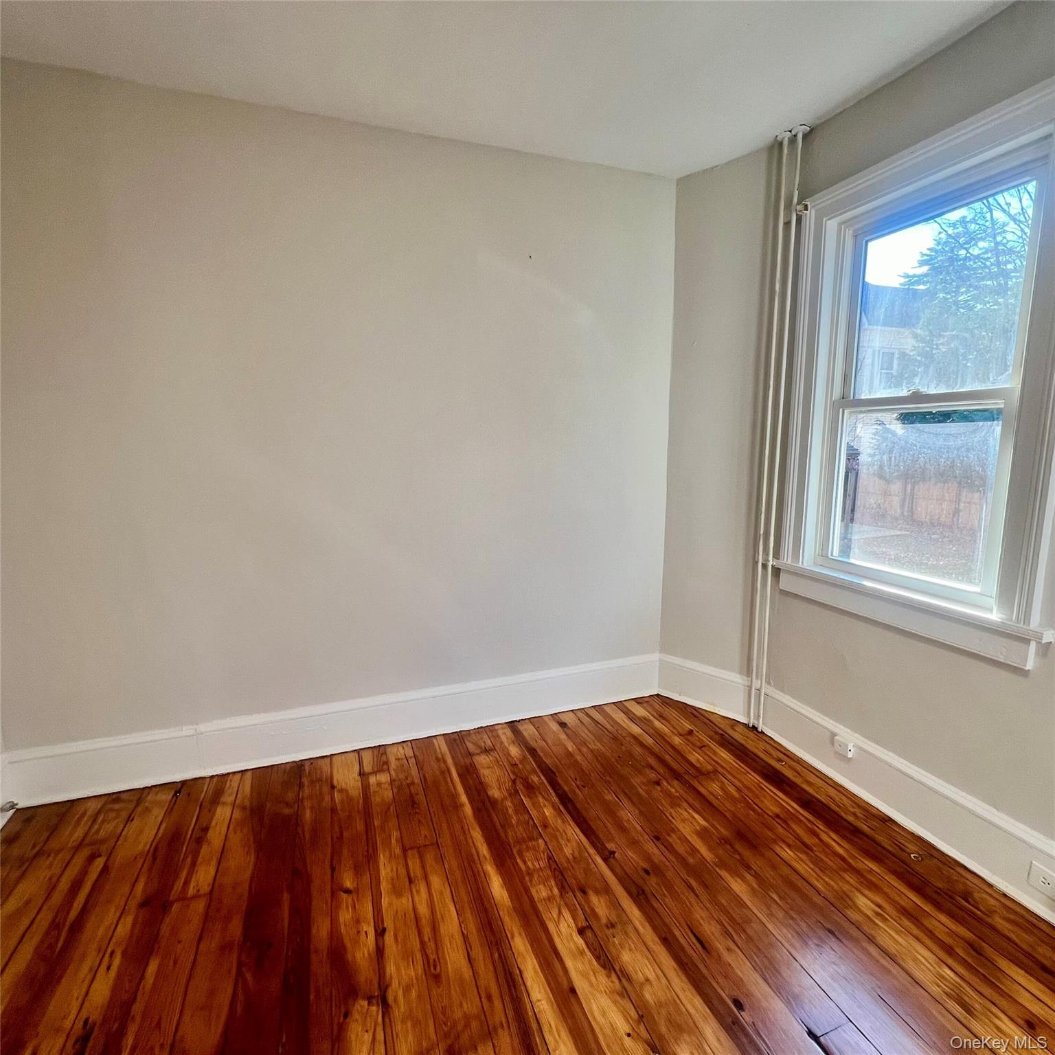 #14 photo, 140 Albany Avenue, Kingston , NY 12401