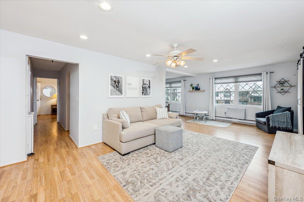 #1 photo, 570 Sierra Vista Lane, Valley Cottage , NY 10989