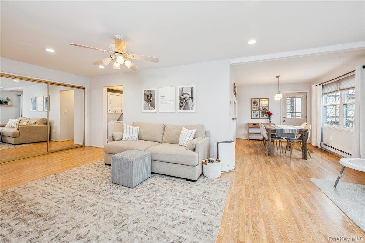 #2 photo, 570 Sierra Vista Lane, Valley Cottage , NY 10989