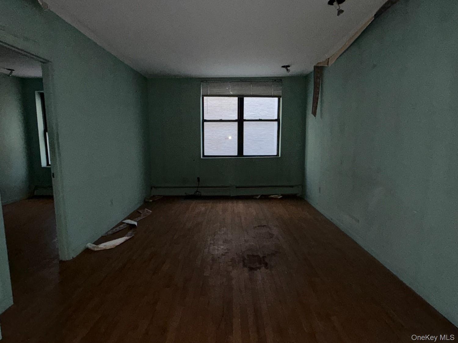 #3 photo, 788 9th, New York (Manhattan) , NY 10019