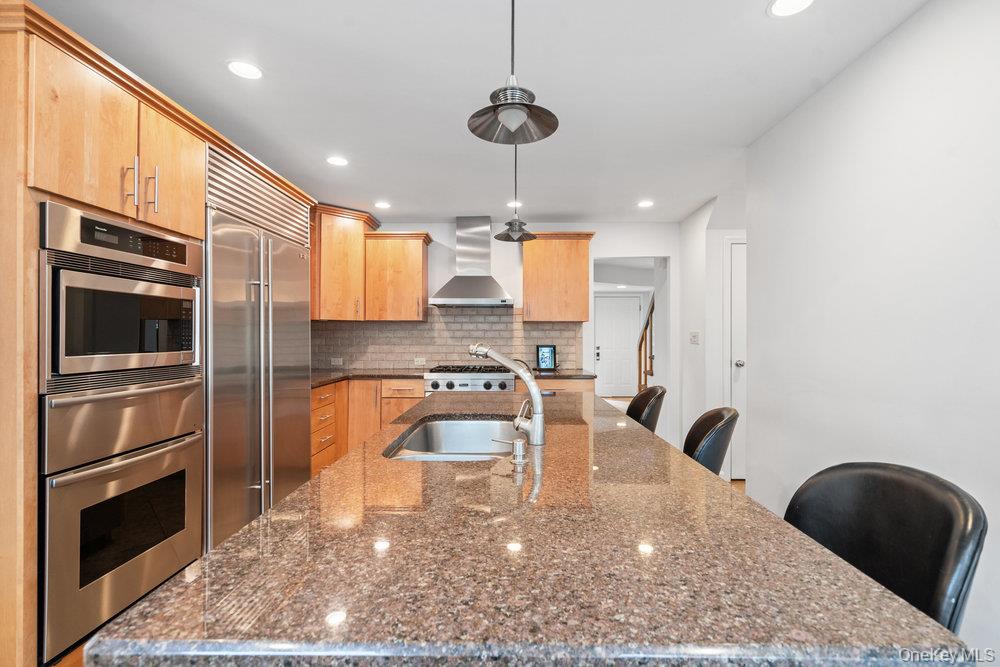 #20 photo, 4 Newport Drive, 长岛 Plainview , NY 11803