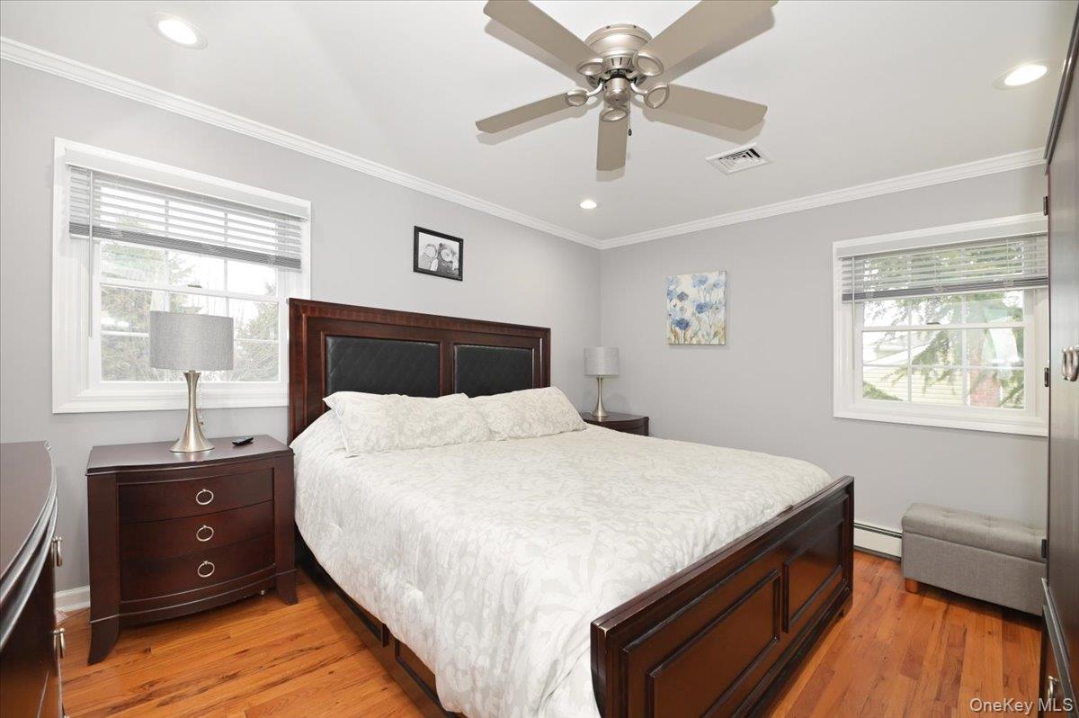 #14 photo, 264 N Boston Avenue, Massapequa , NY 11758