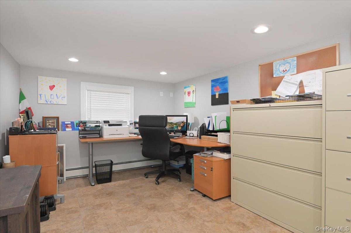 #18 photo, 264 N Boston Avenue, Massapequa , NY 11758