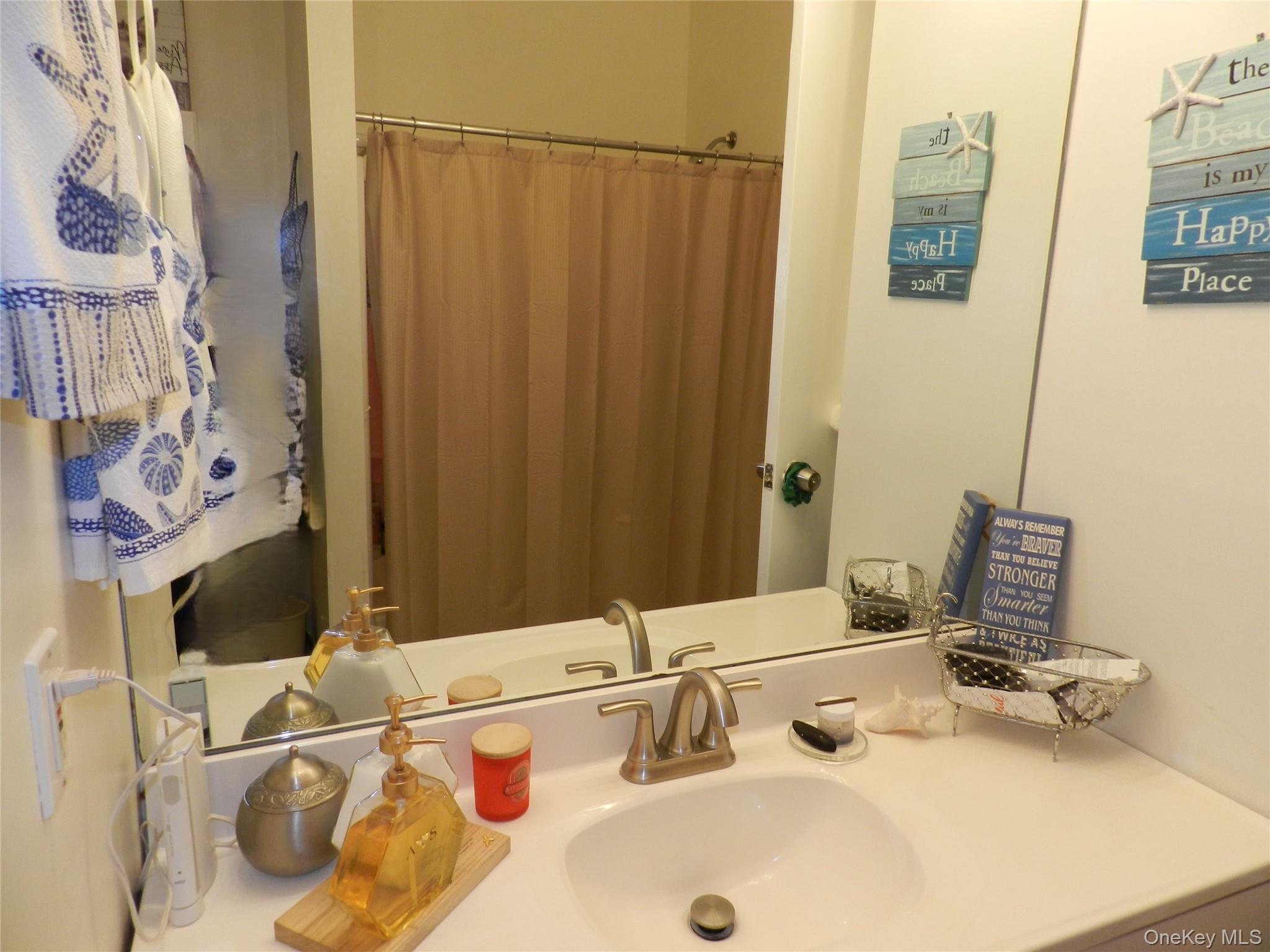 #7 photo, 44 Prince Street, מחוז סאפוק Patchogue , NY 11772